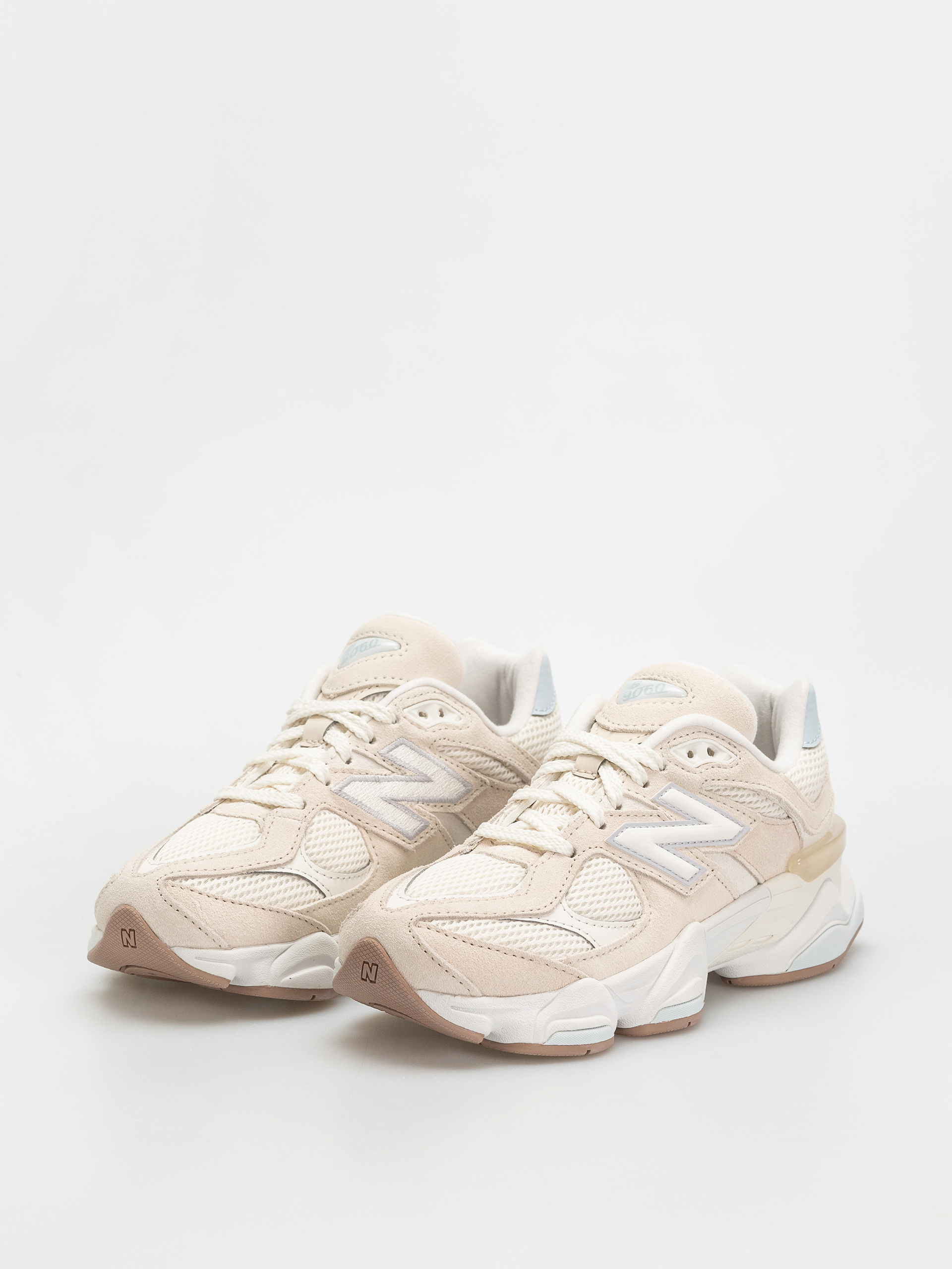 Buty New Balance 9060 JR (sea salt)