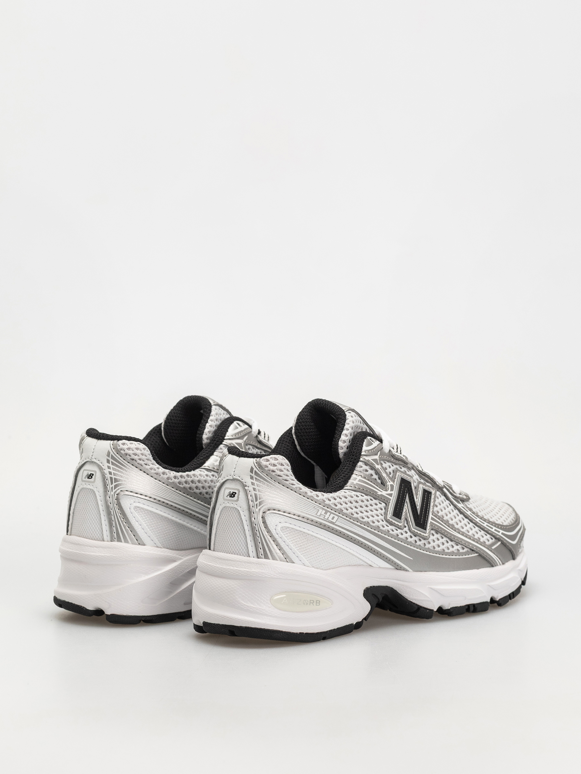 Buty New Balance 740 JR (silver metallic)