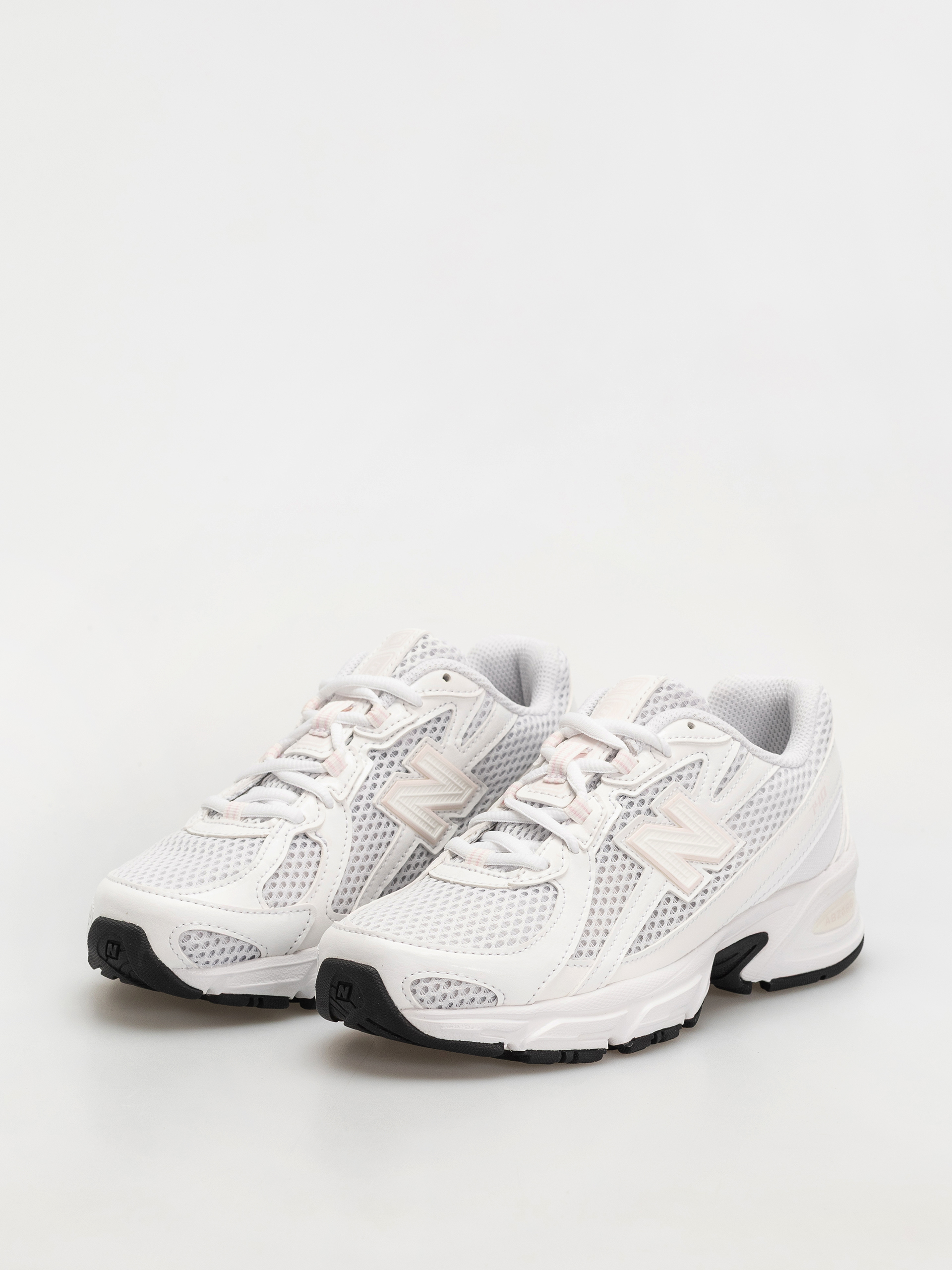 Buty New Balance 740 JR (white)