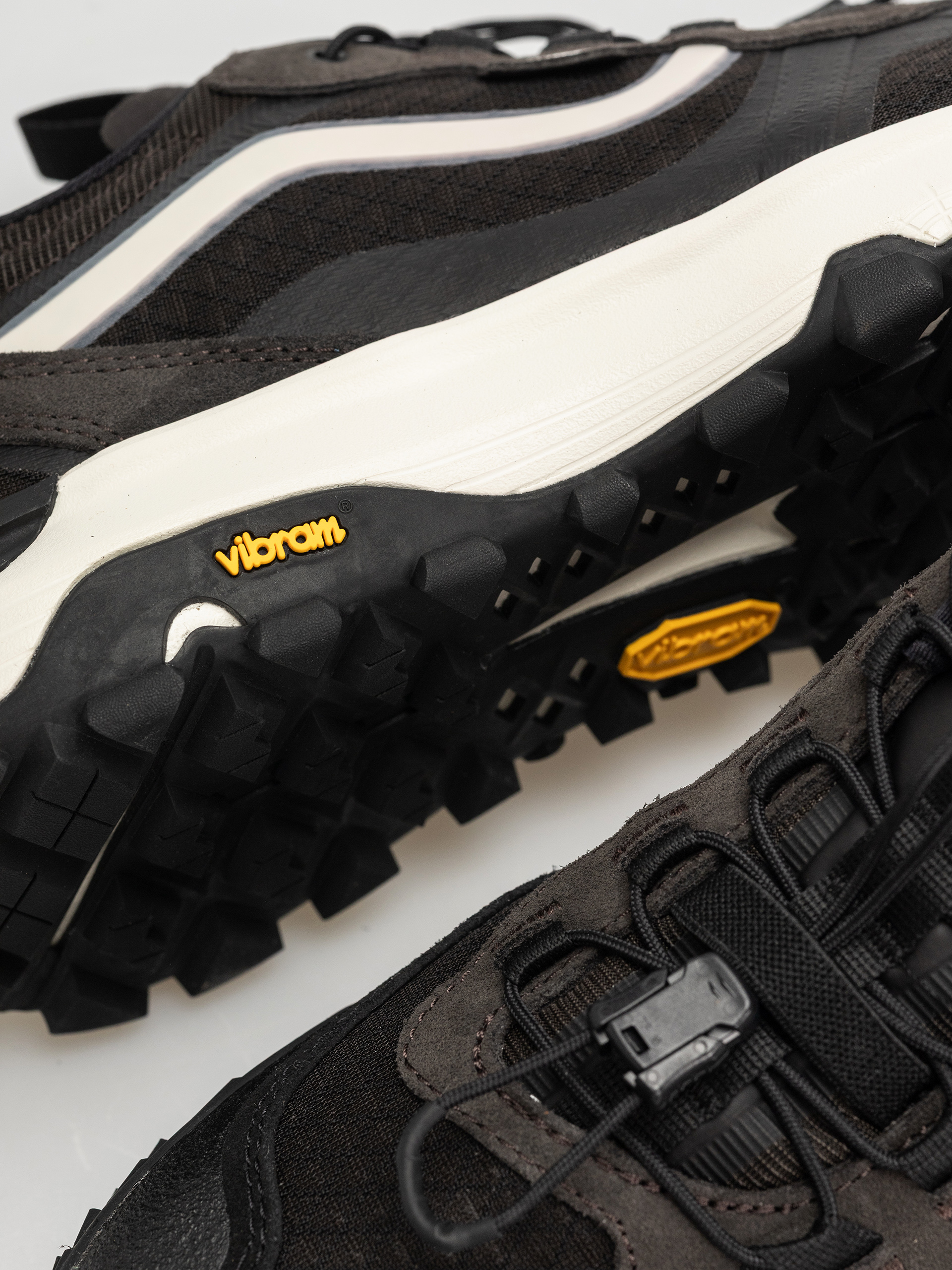 Buty Vans Mte Crosspath Xc (washed black)