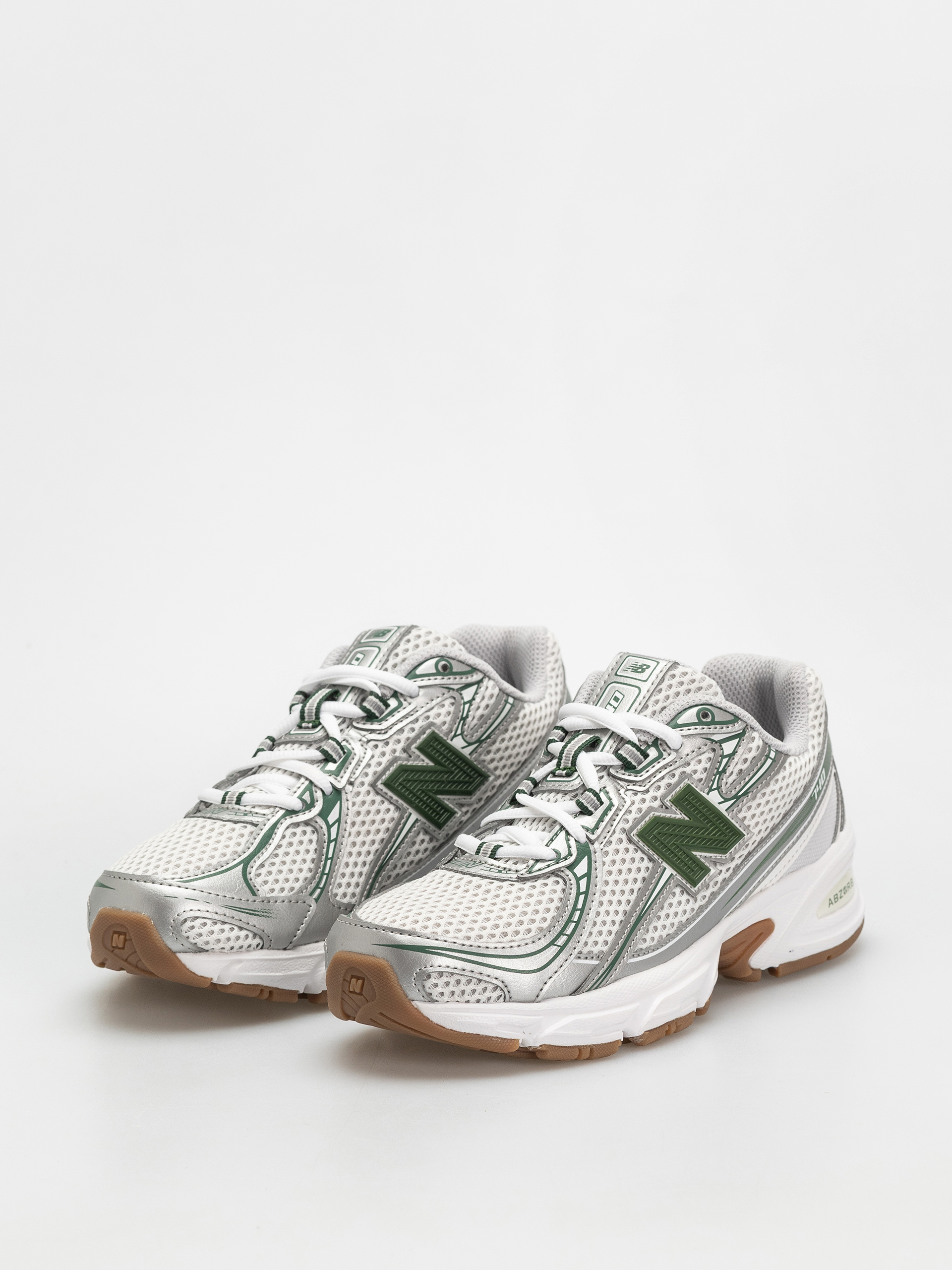 Buty New Balance 740 JR (silver metallic)