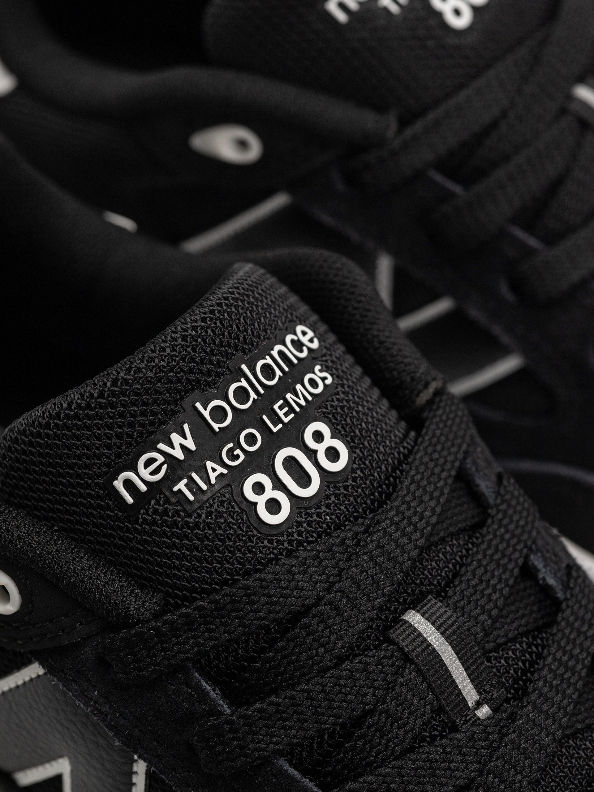 Buty New Balance 808 (black)