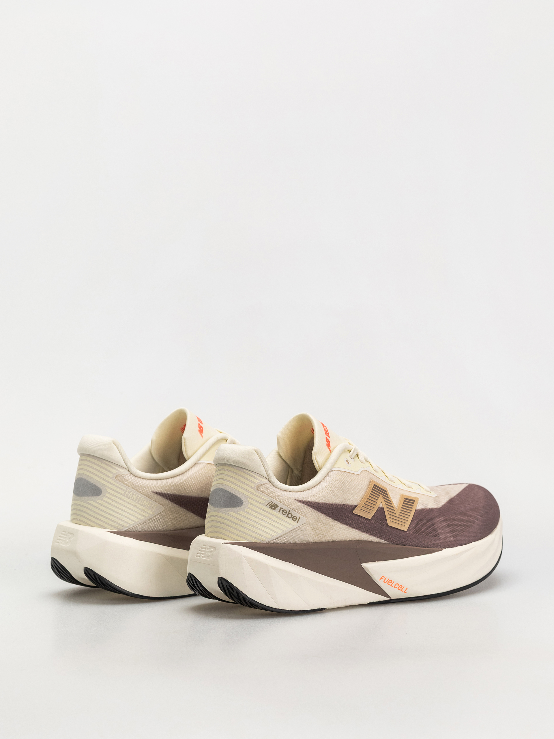 【美品】New Balance FuelCell Rebel V5 26cm New Balance New Balance Fuelcell Rebel V5 (NBAMFCXLC5
