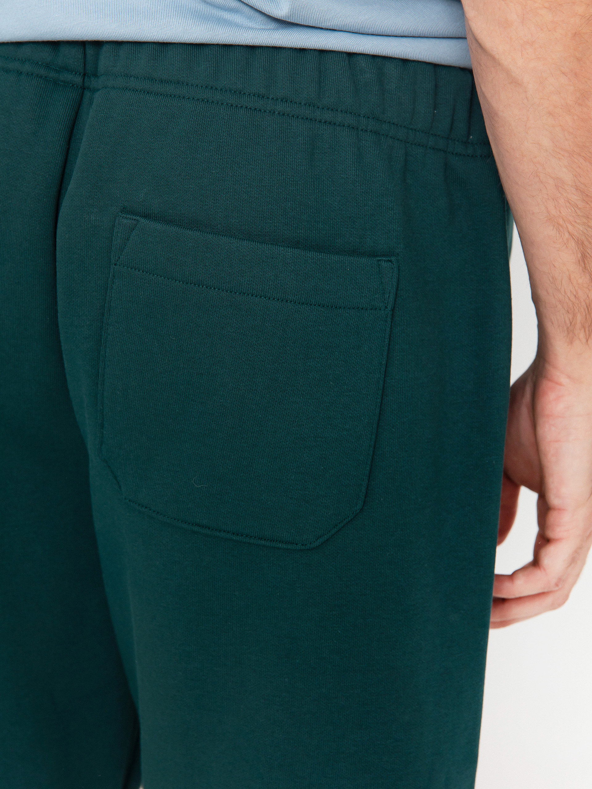 Szorty Carhartt WIP Chase (dark fir/gold)