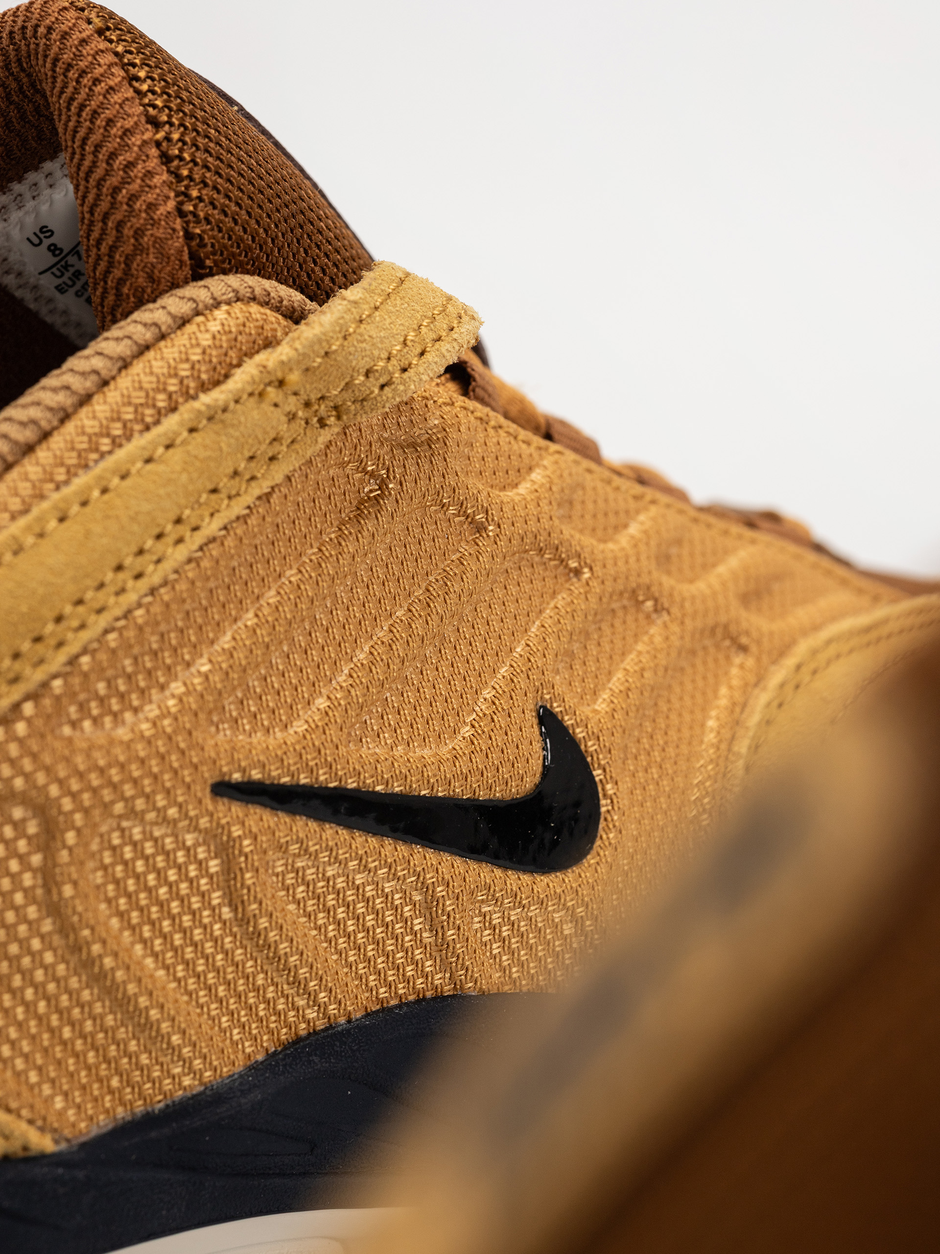 Buty Nike SB Vertebrae (wheat/black lt british tan obsidian)