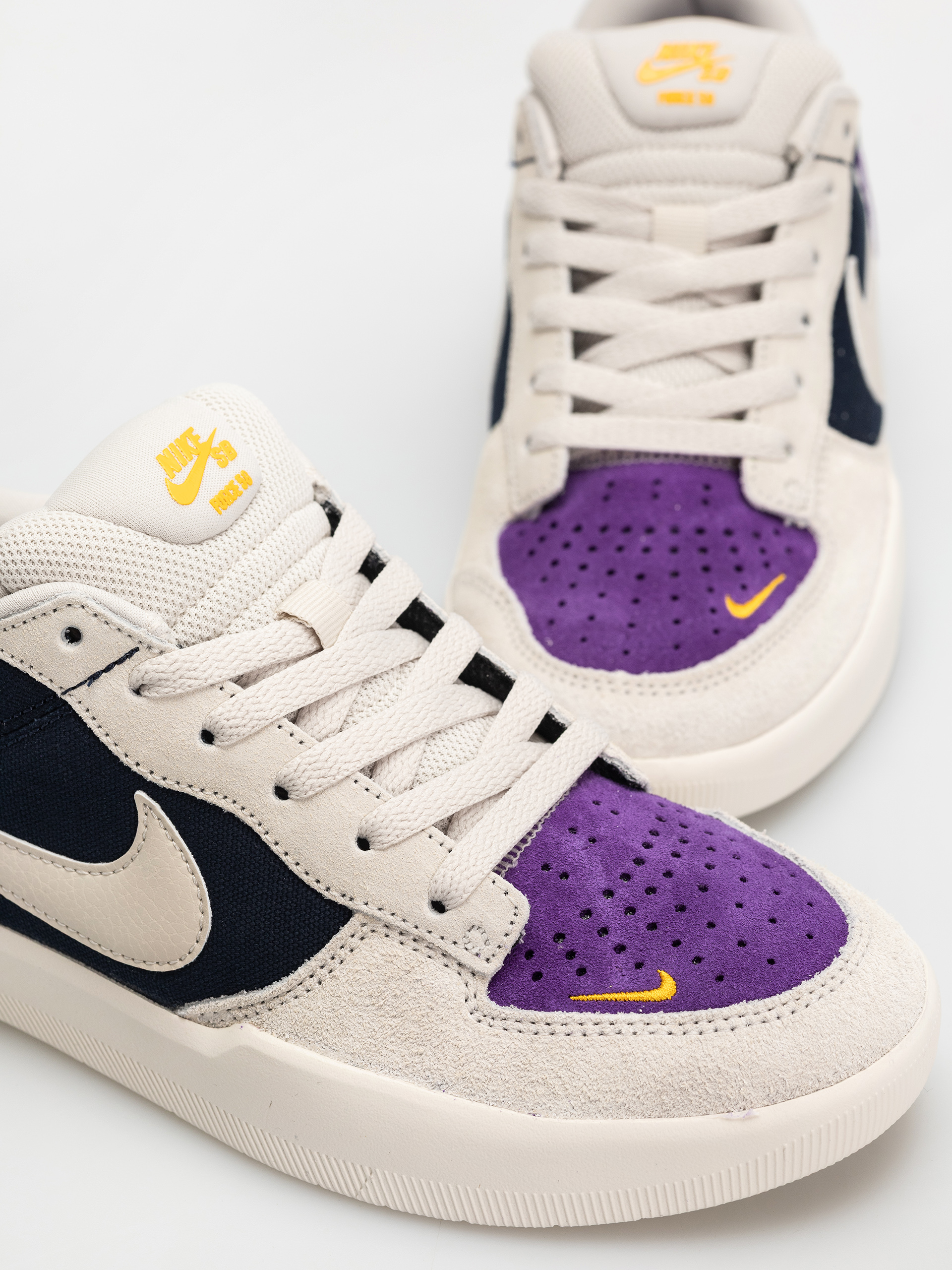 Buty Nike SB Force 58 (obsidian/lt orewood brn wild grape)