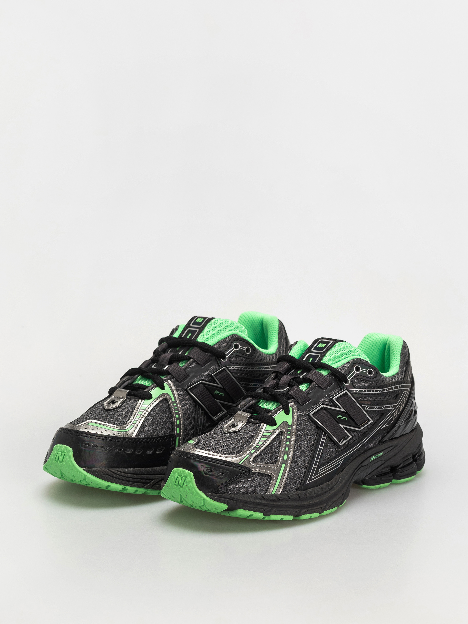 Buty New Balance 1906 JR (black)