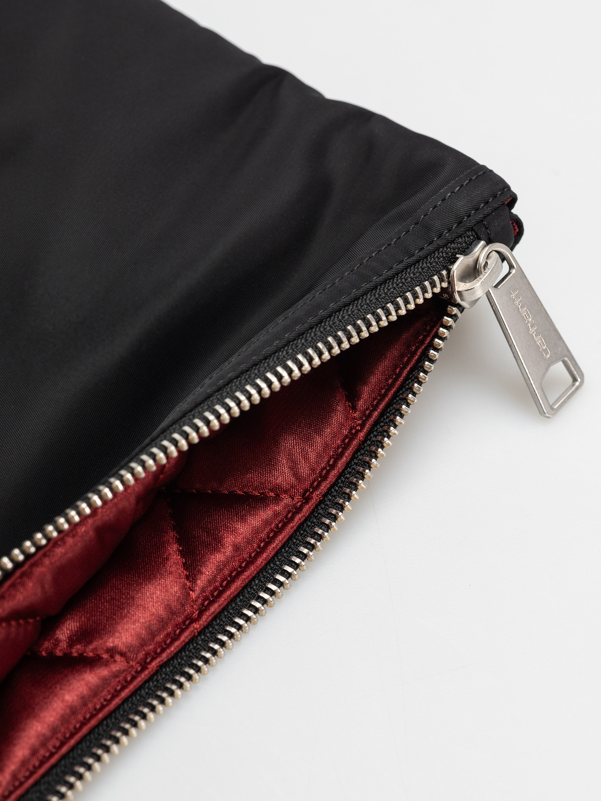 Portfel Carhartt WIP Alumni Zip (black/scarlet)