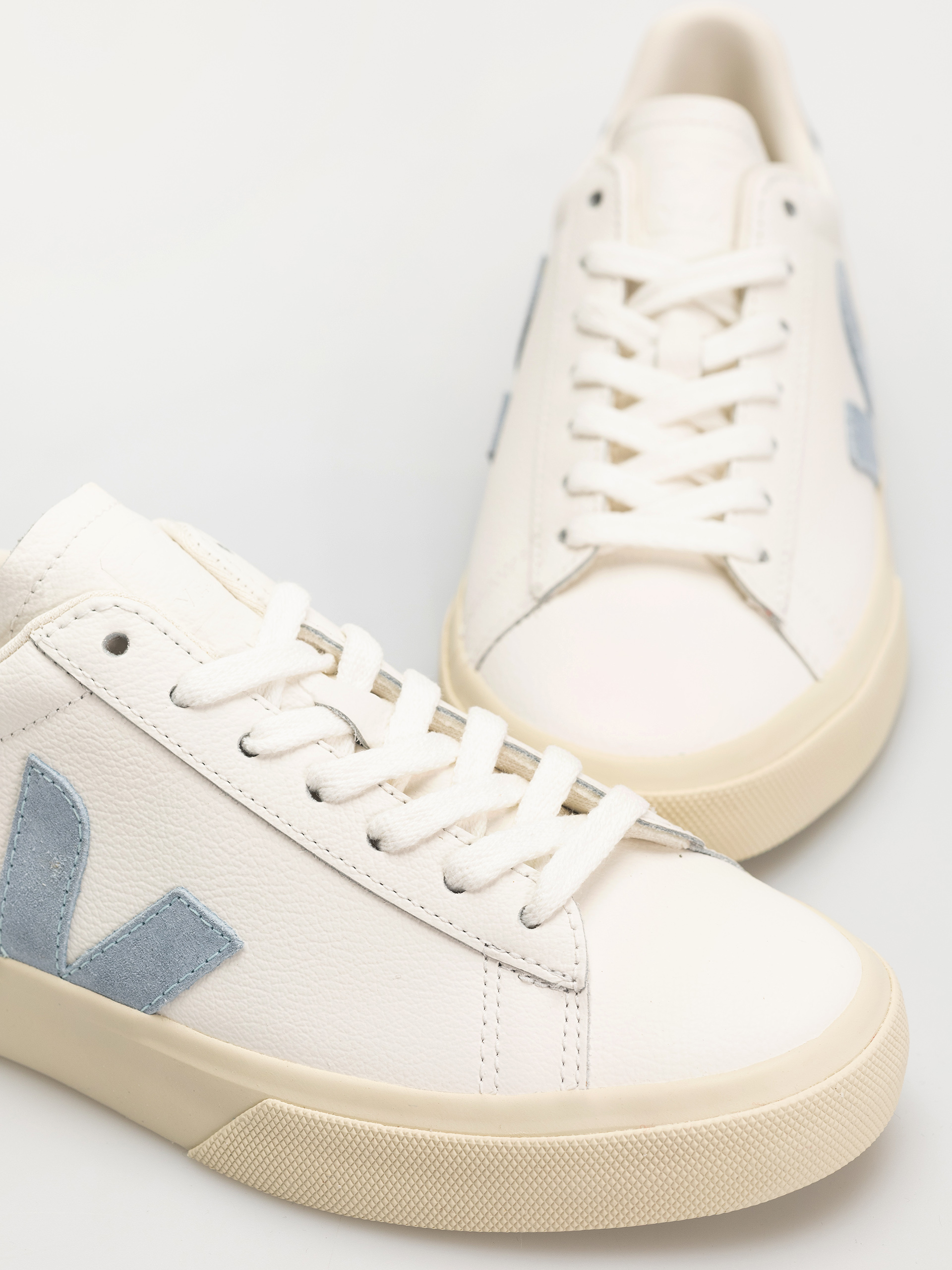 Buty Veja Campo Wmn (white steel)