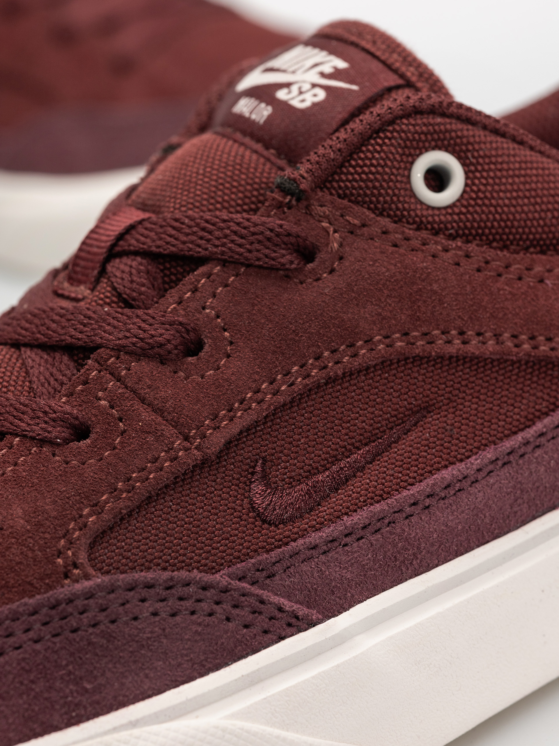 Buty Nike SB Malor (dark team red/burgundy crush)