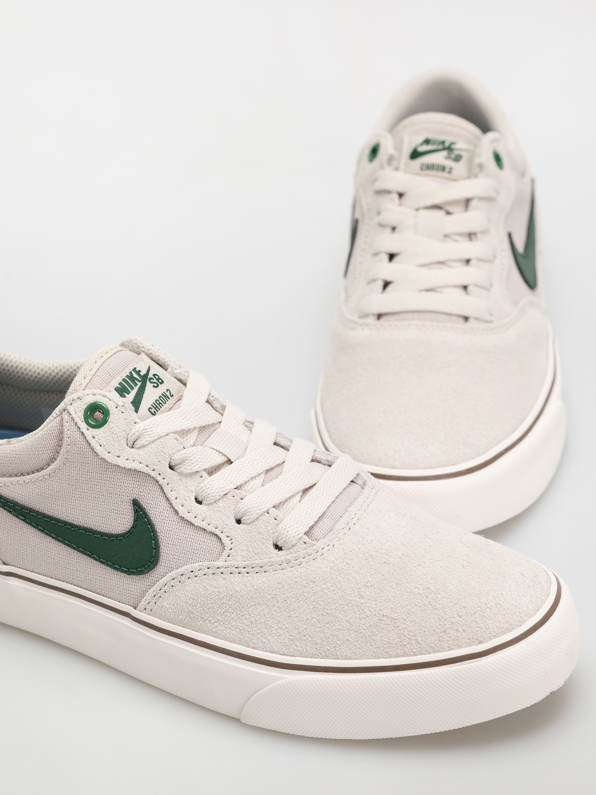 Buty Nike SB Chron 2 (lt orewood brn/fir phantom mink brown)