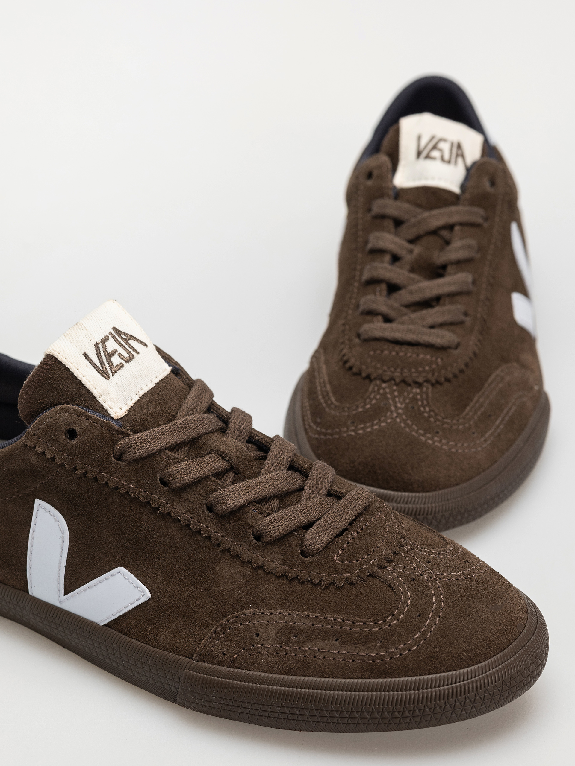 Buty Veja Volley Wmn (eagle swan eagle)