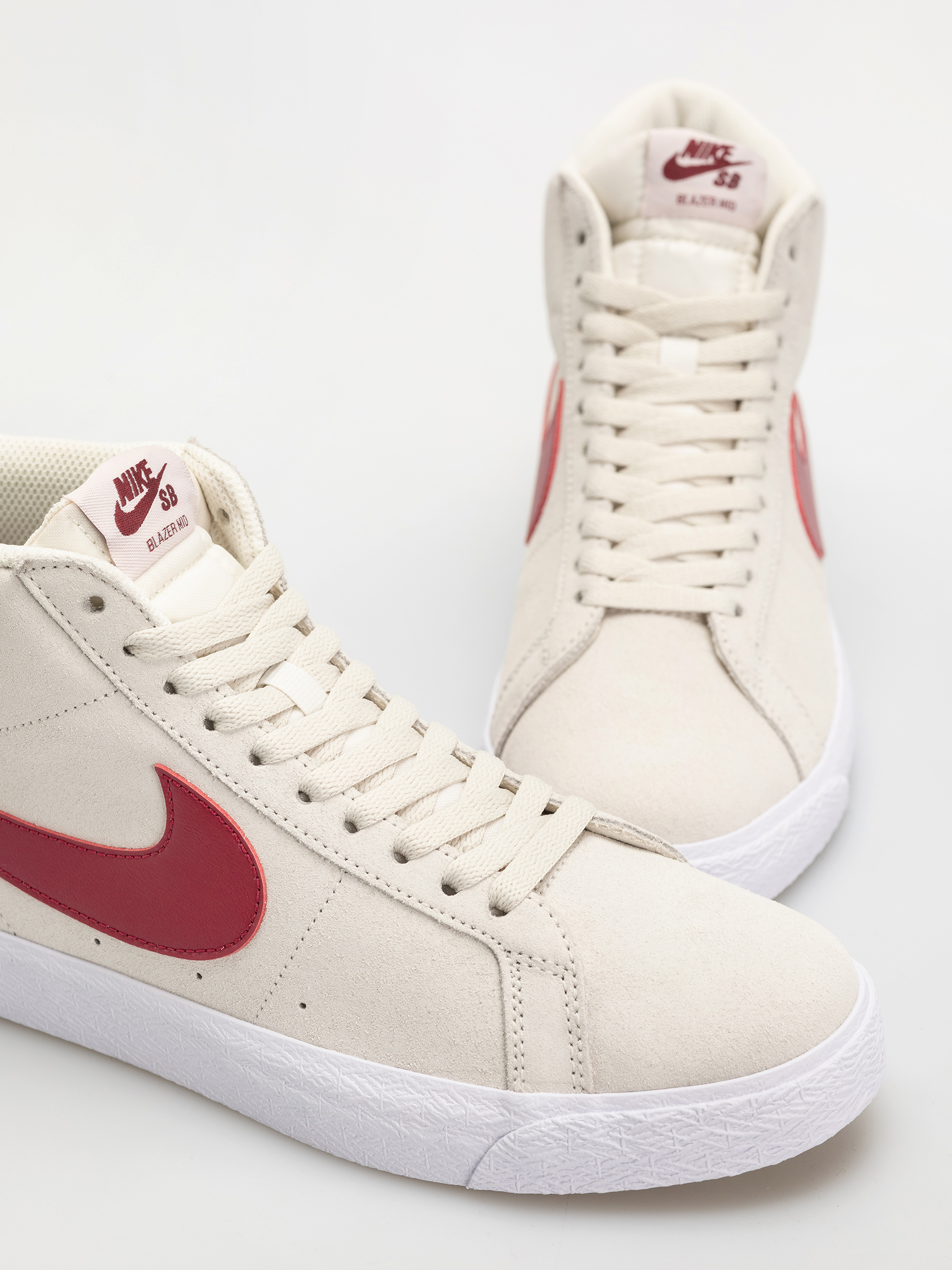 Buty Nike SB Zoom Blazer Mid (pale ivory/noble red silt red white)
