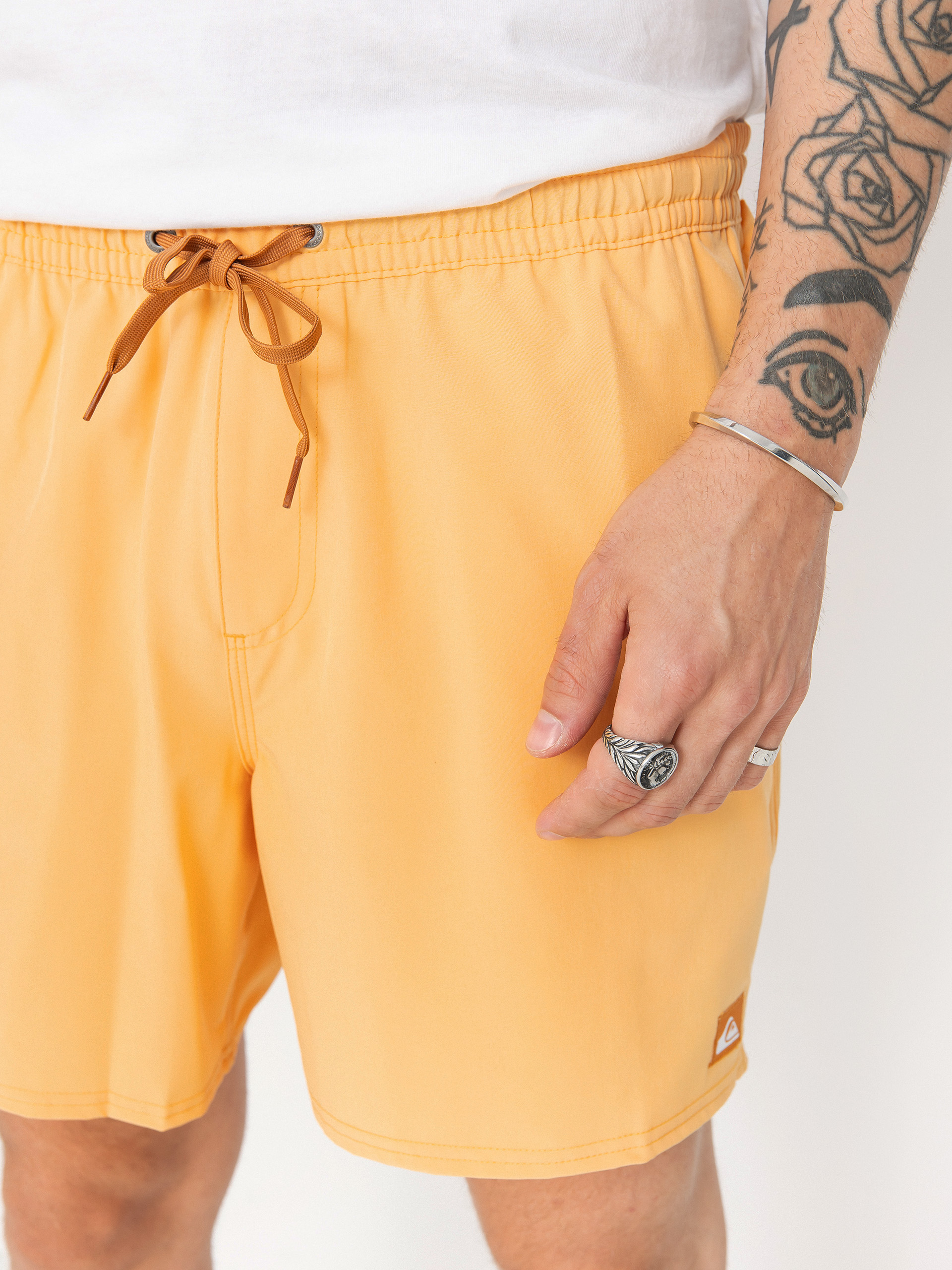 Szorty Quiksilver Surfsilk Solid Volley 16 (chamois)