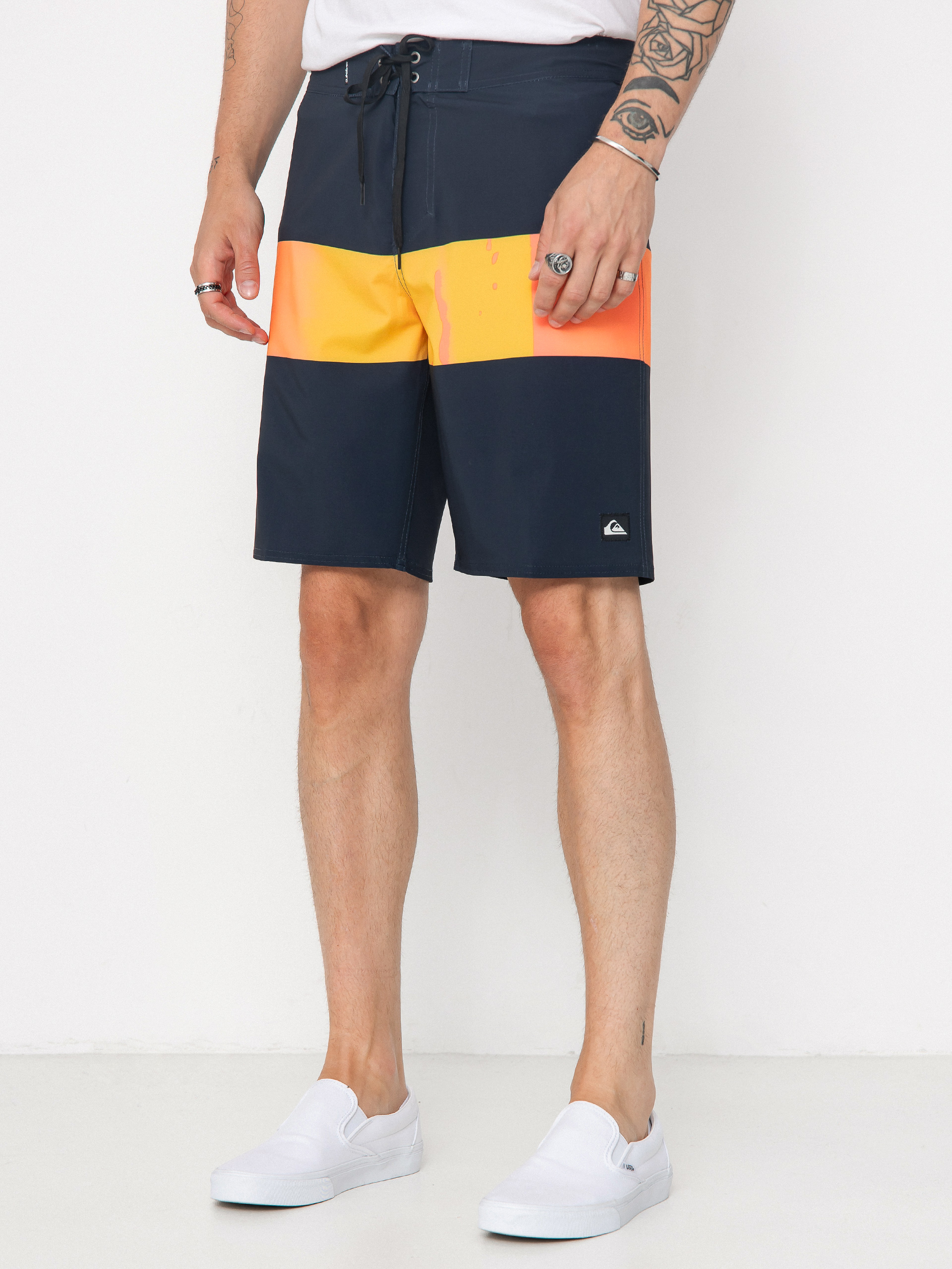 Boardshorty Quiksilver Surfsilk 20 (fiery coral bloomfade)