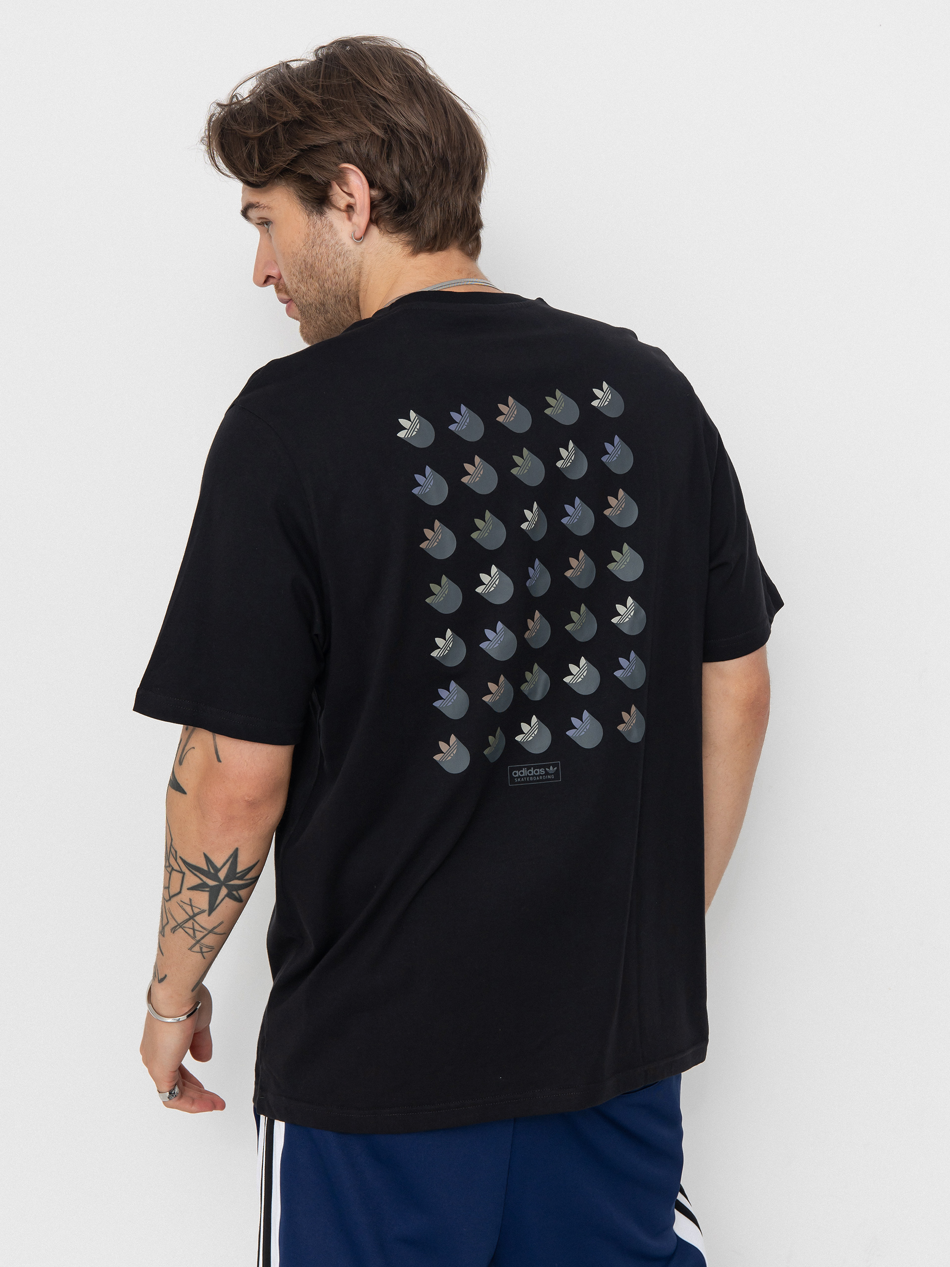 T-shirt adidas Skate Tr Shd (black/olistr)