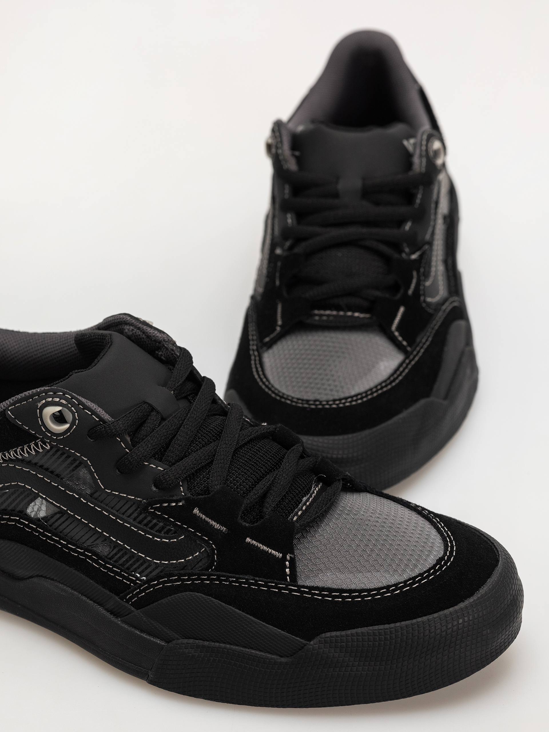 Buty Vans Skate 2 Wayvee (black/black/grey)