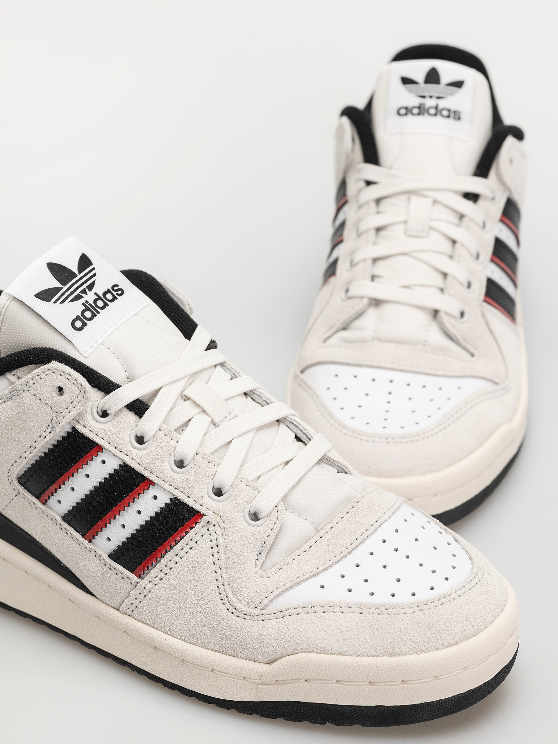 Buty adidas Forum 84 Low Adv (crywht/cblack/betsca)