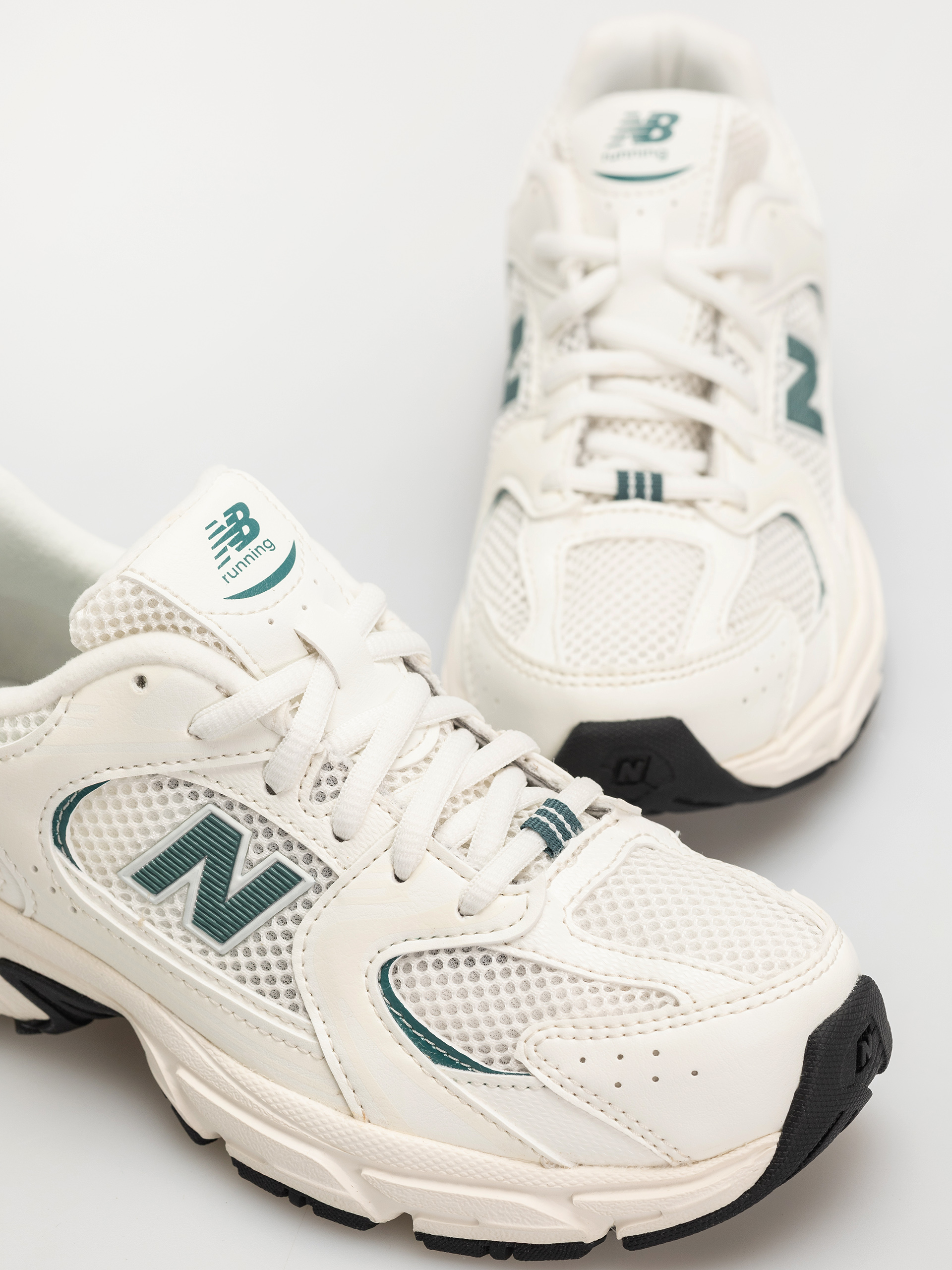 Buty New Balance 530 JR (sea salt)
