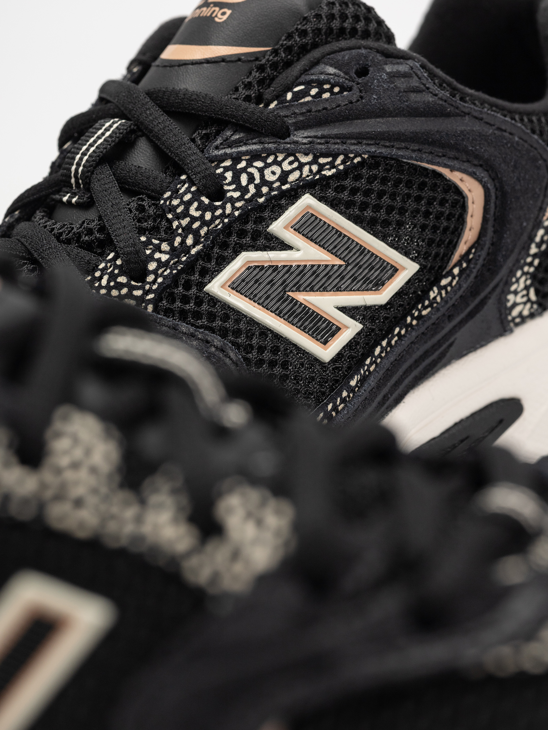 Buty New Balance 530 (black)