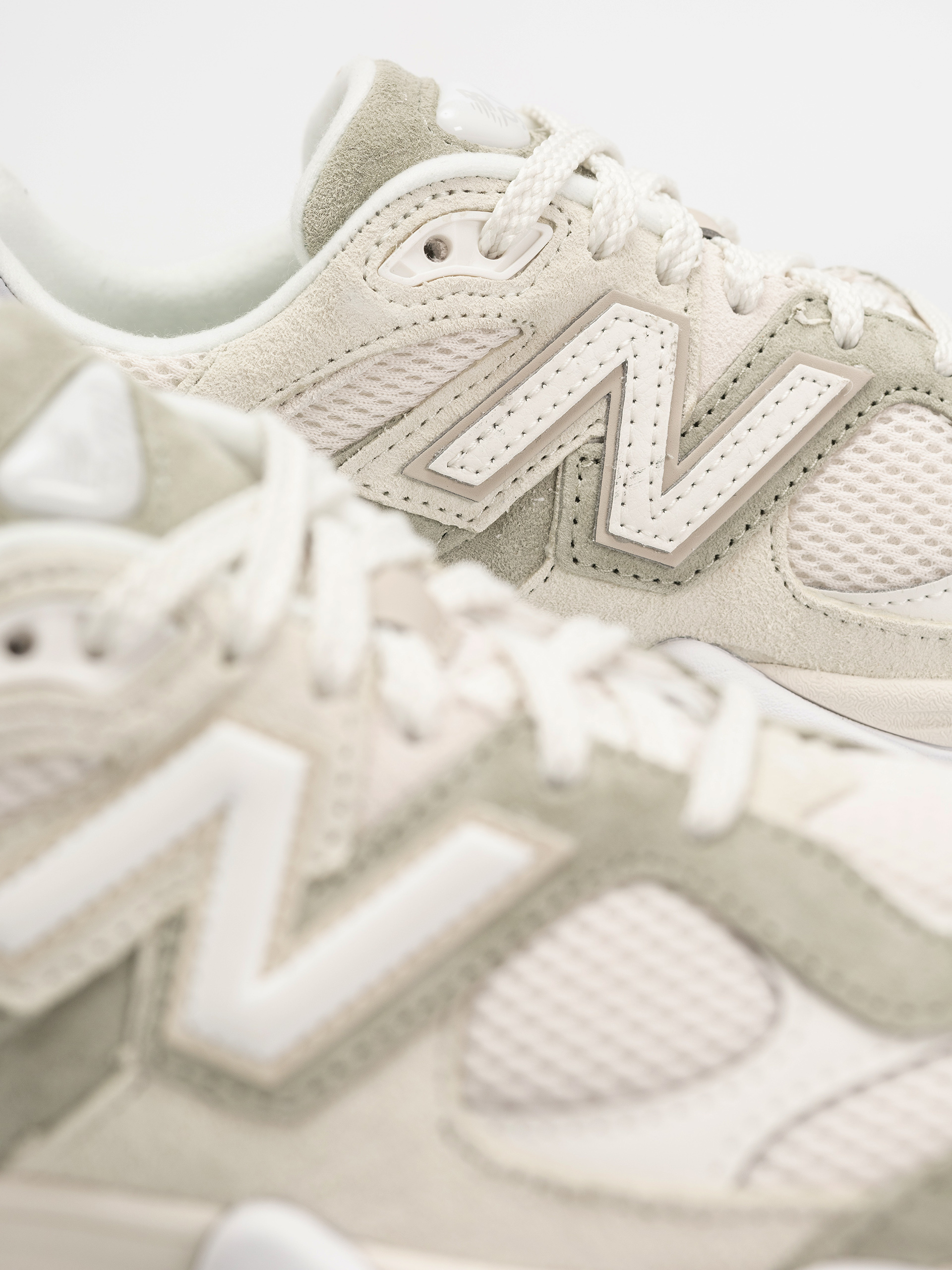 Buty New Balance 9060 (garter snake)
