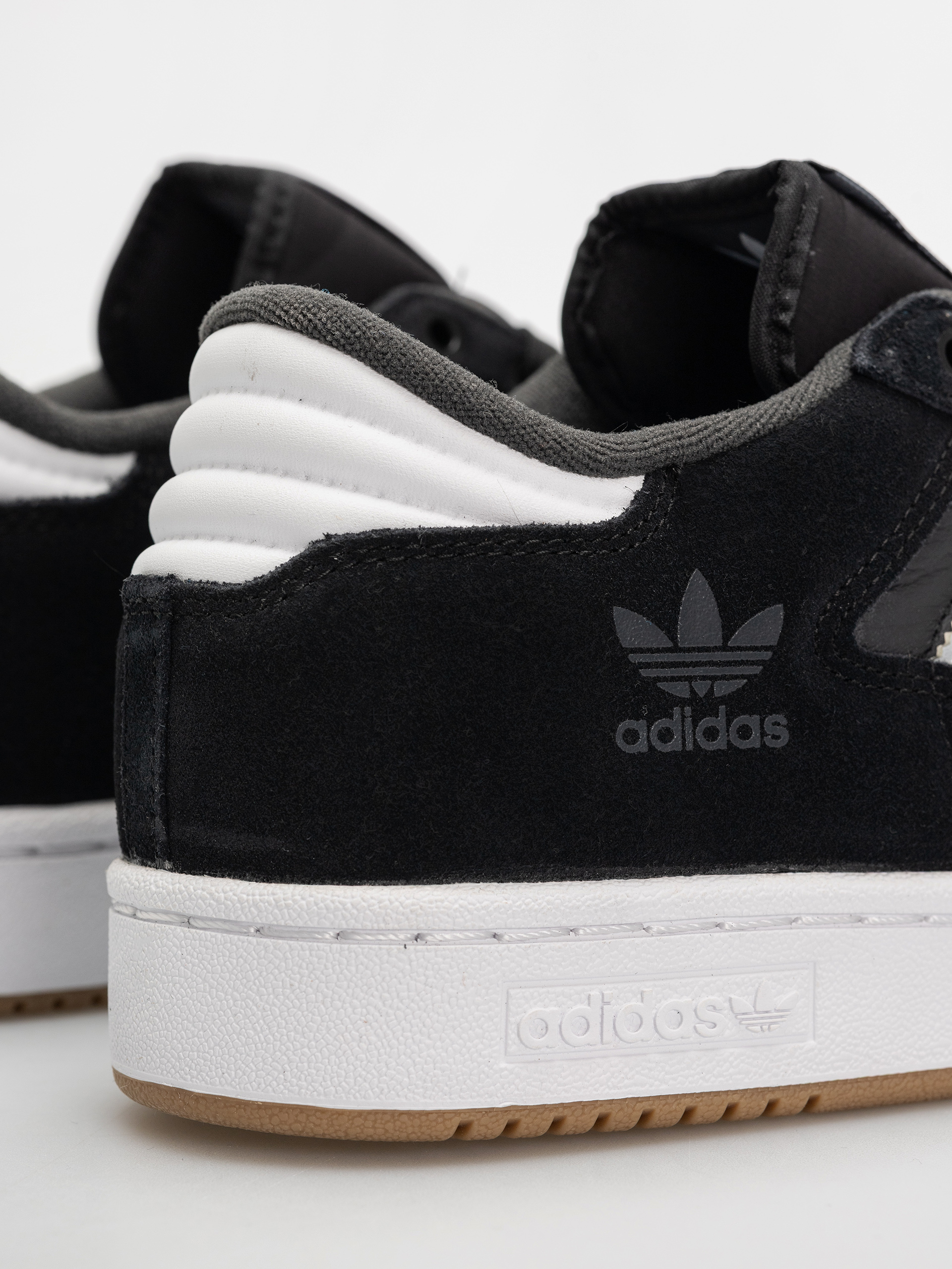 Buty adidas Centennial 85 Low A (cblack/ftwwht/carbon)