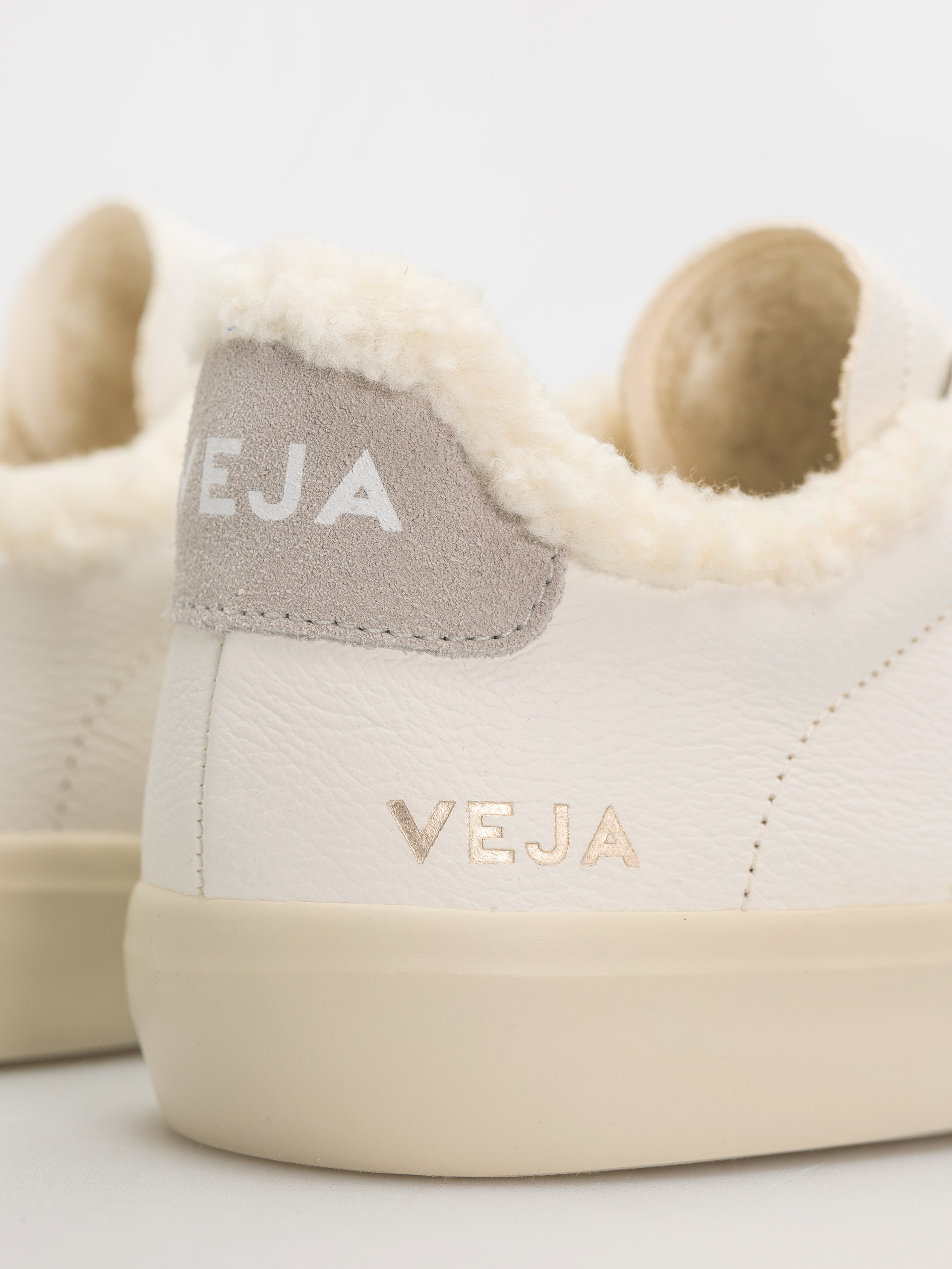 Buty Veja Campo Winter Wmn (ex white li grey)