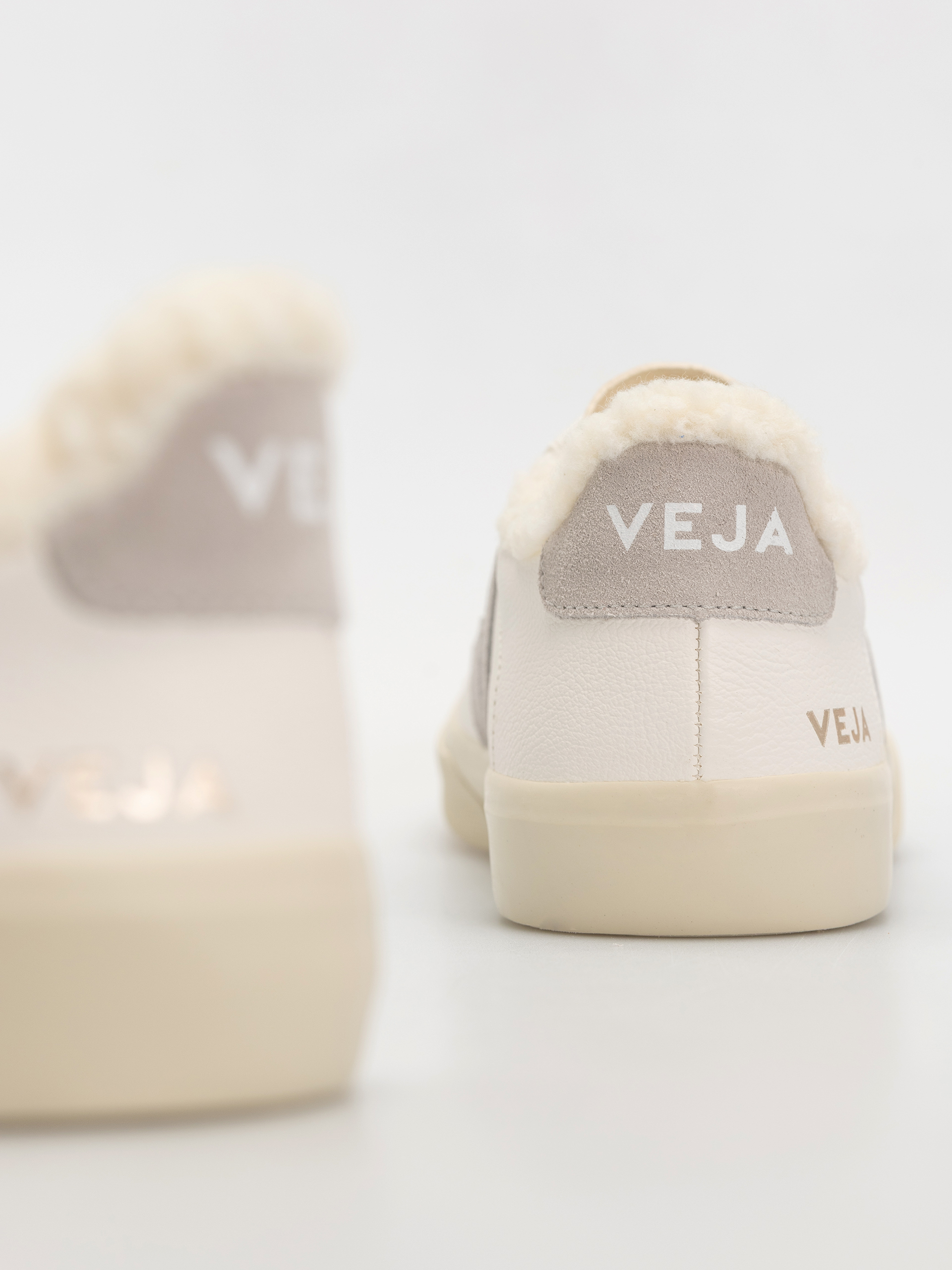 Buty Veja Campo Winter Wmn (ex white li grey)