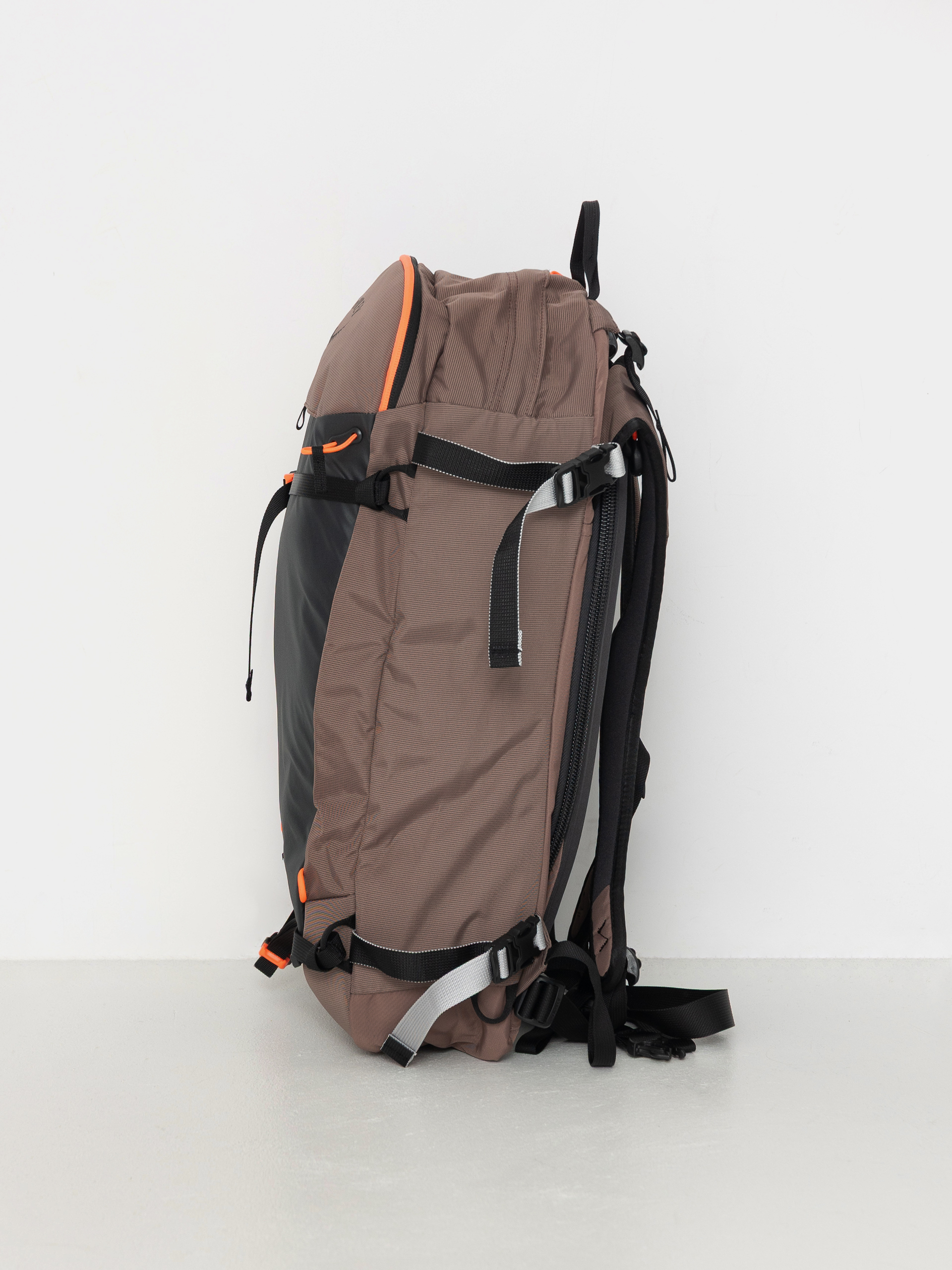 Plecak Osprey Sopris 25 (magma brown/raven black)