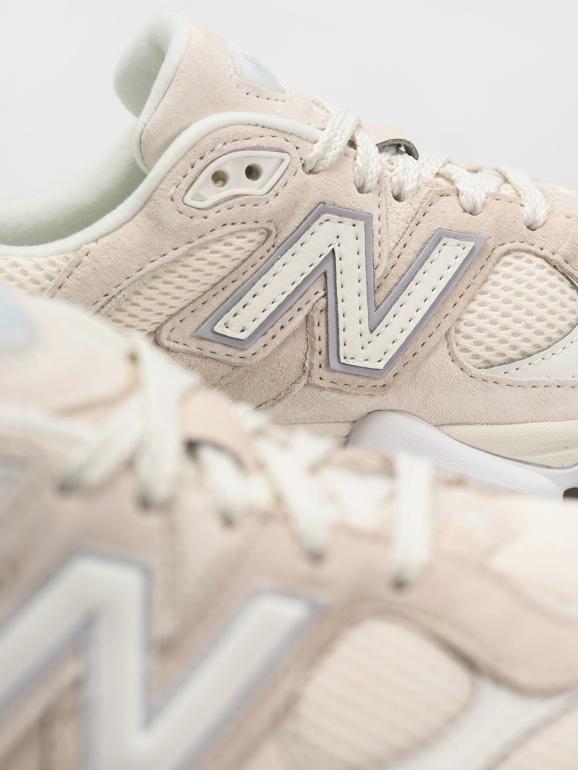 Buty New Balance 9060 (bisque)