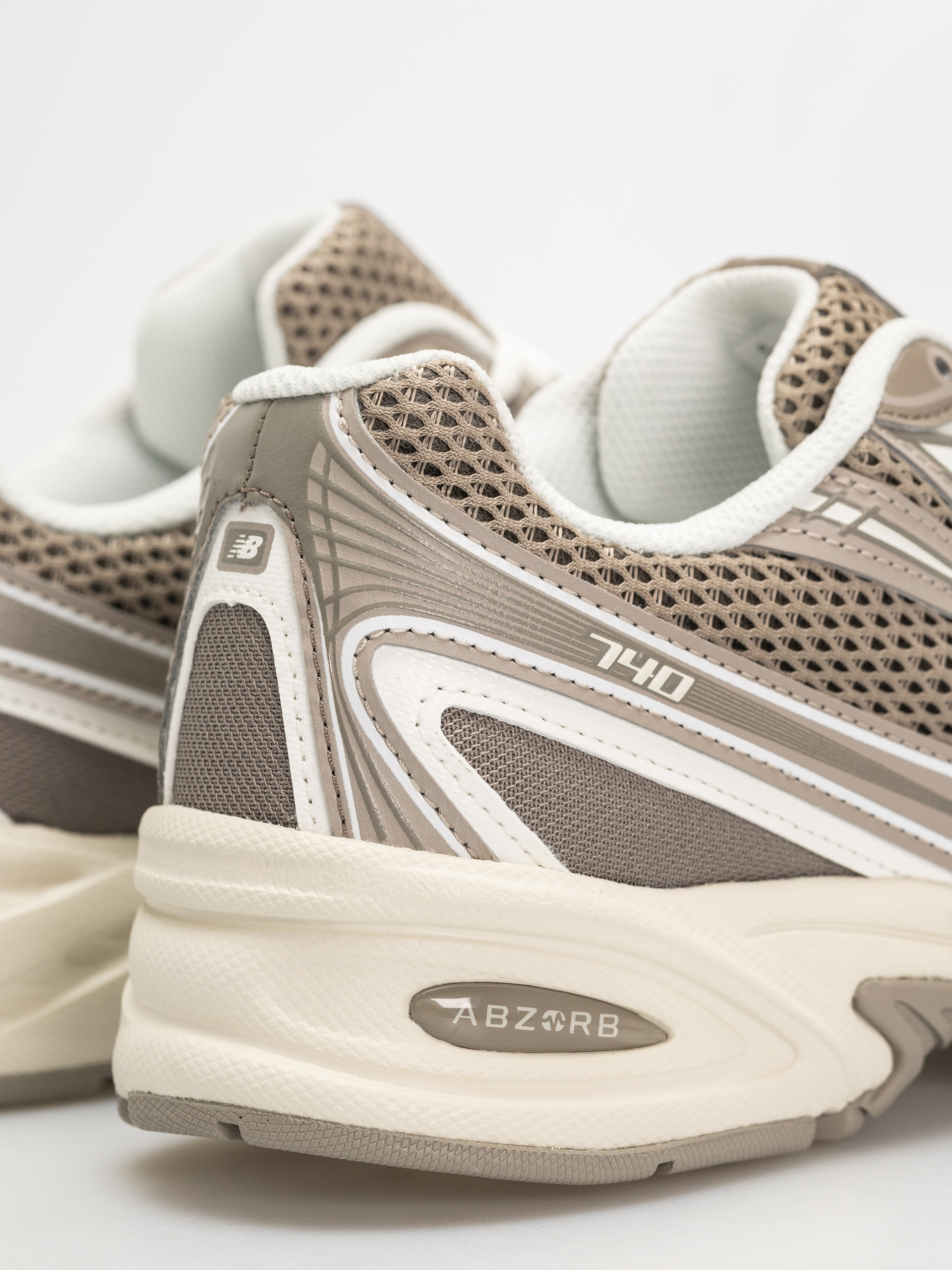 Buty New Balance 740 (dark olivine)