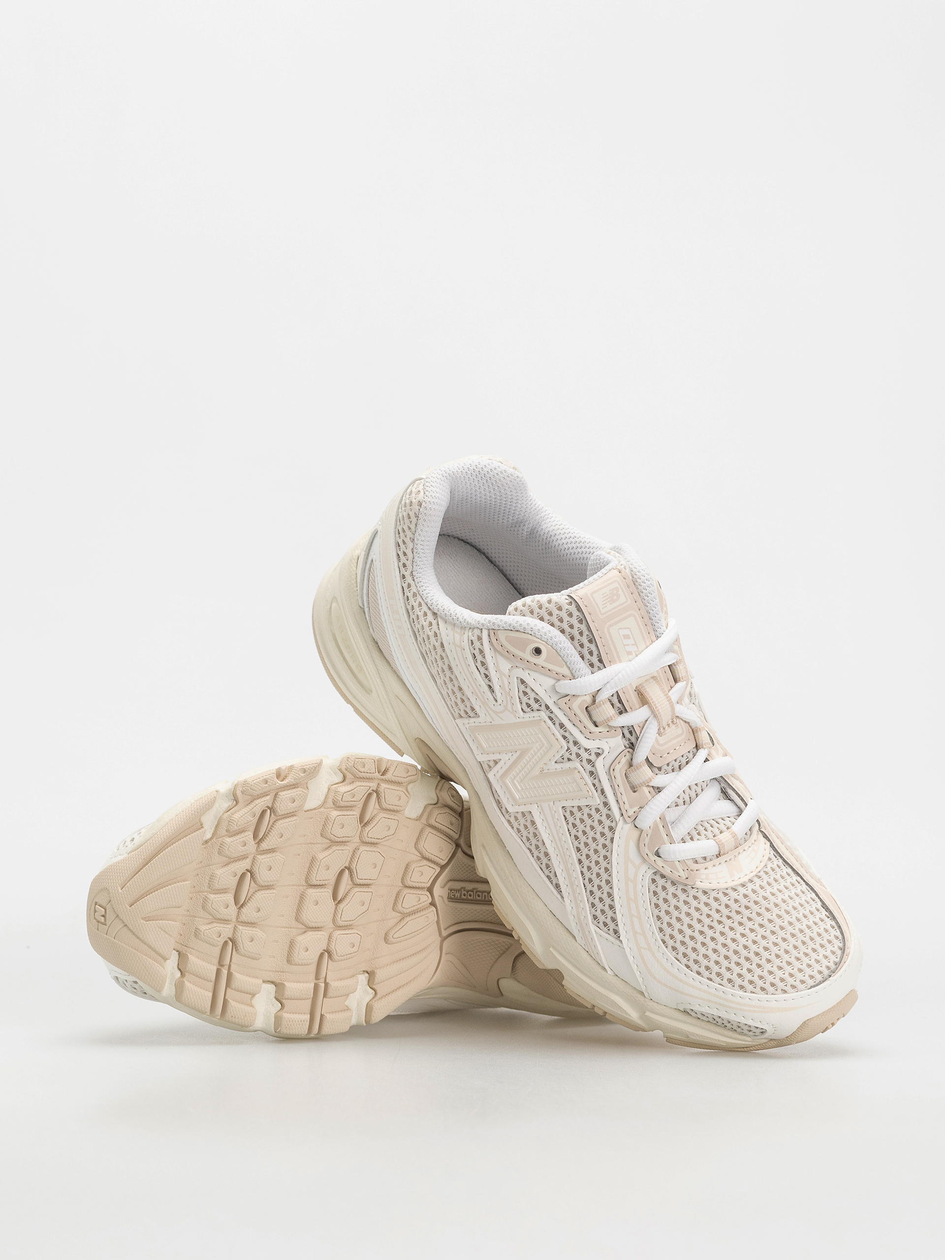 Buty New Balance 740 JR (sea salt)