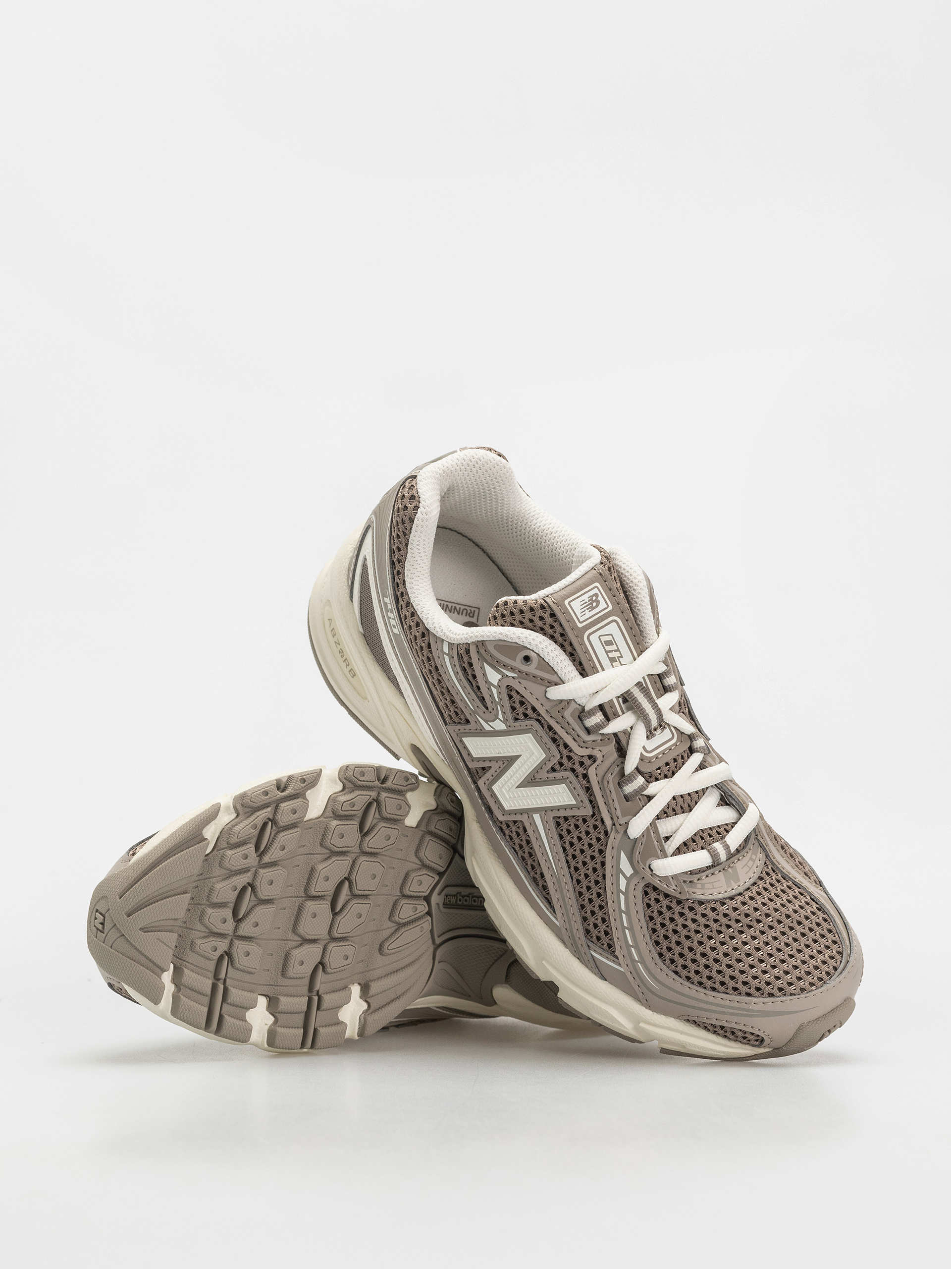 Buty New Balance 740 JR (arid stone)