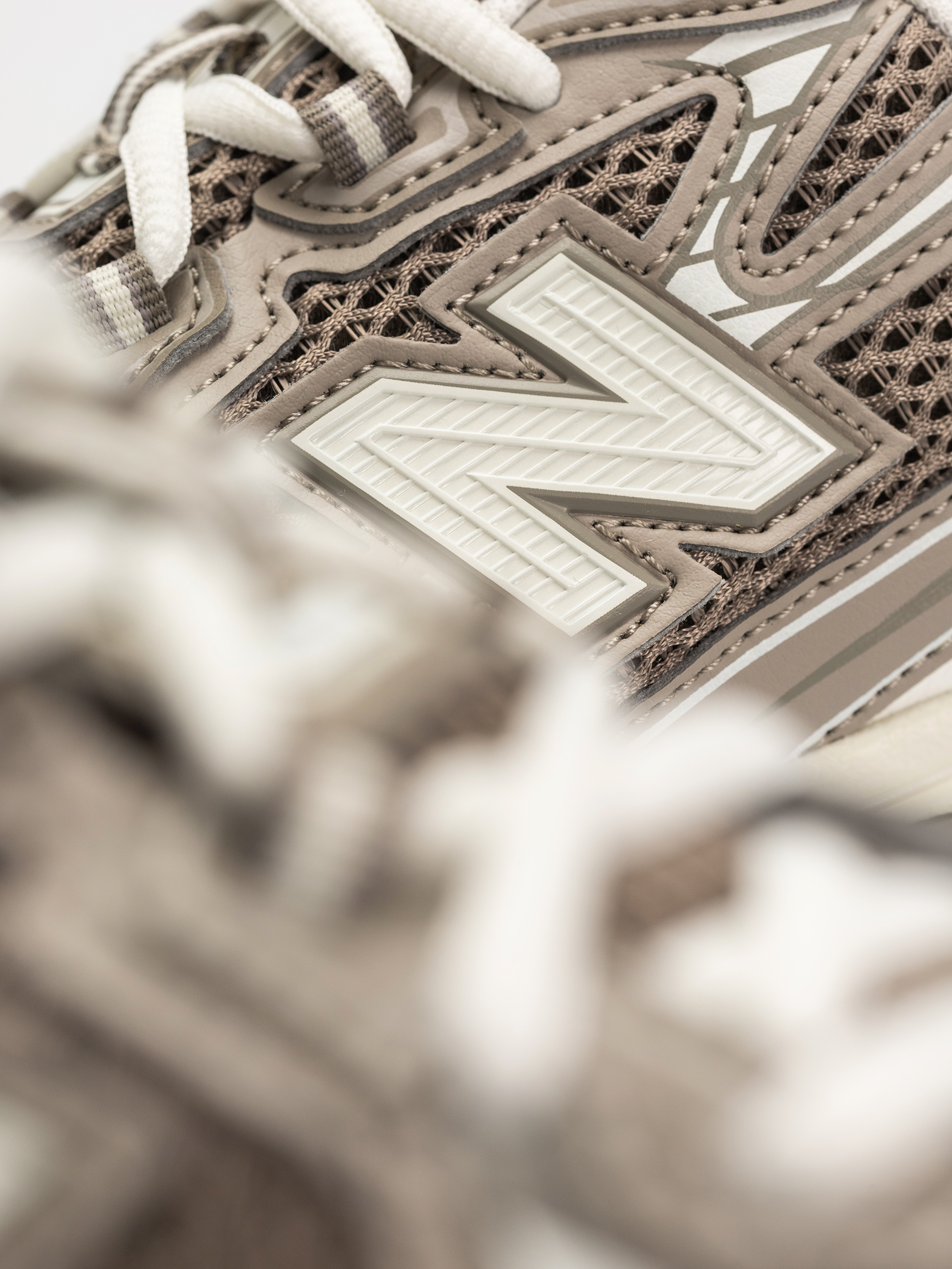 Buty New Balance 740 JR (arid stone)