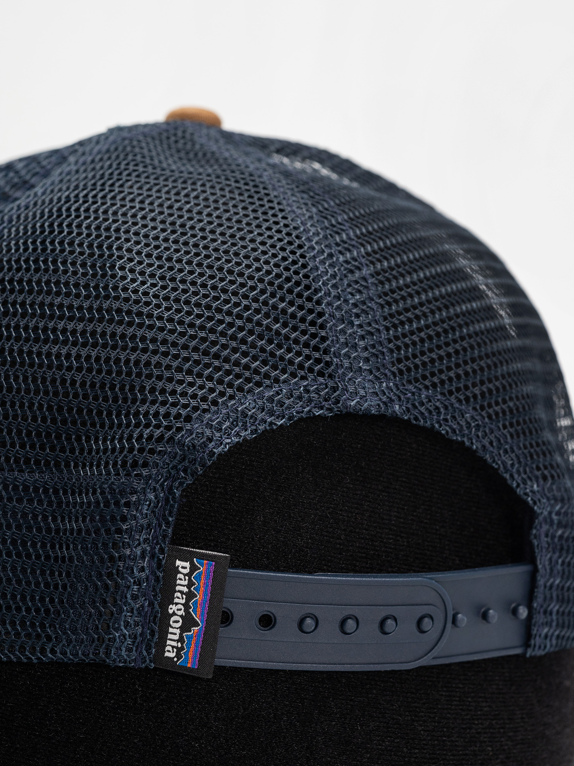 Czapka z daszkiem Patagonia P 6 Logo LoPro Trucker (talon gold)