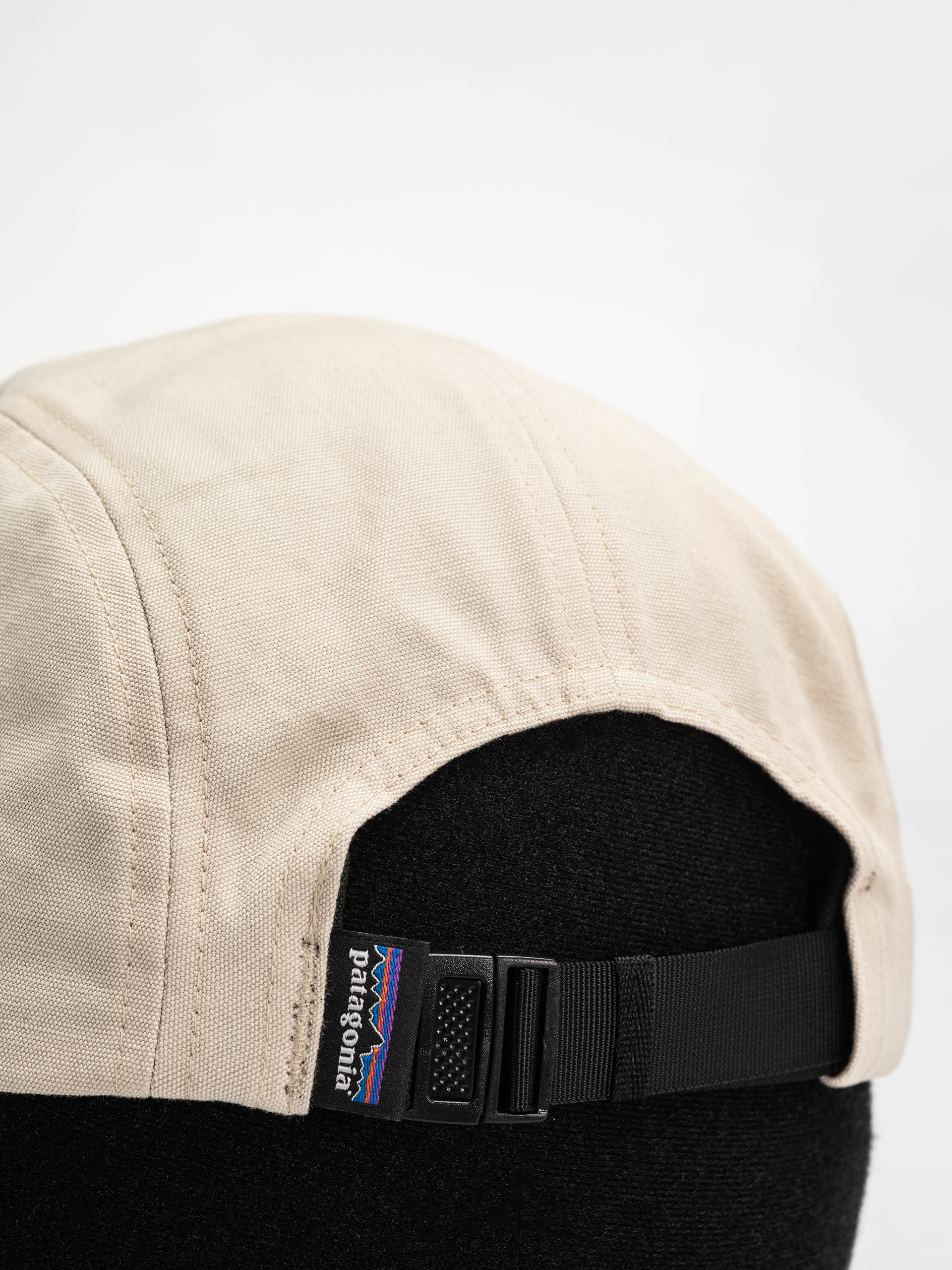 Czapka z daszkiem Patagonia Graphic Maclure (oval logo pumice)