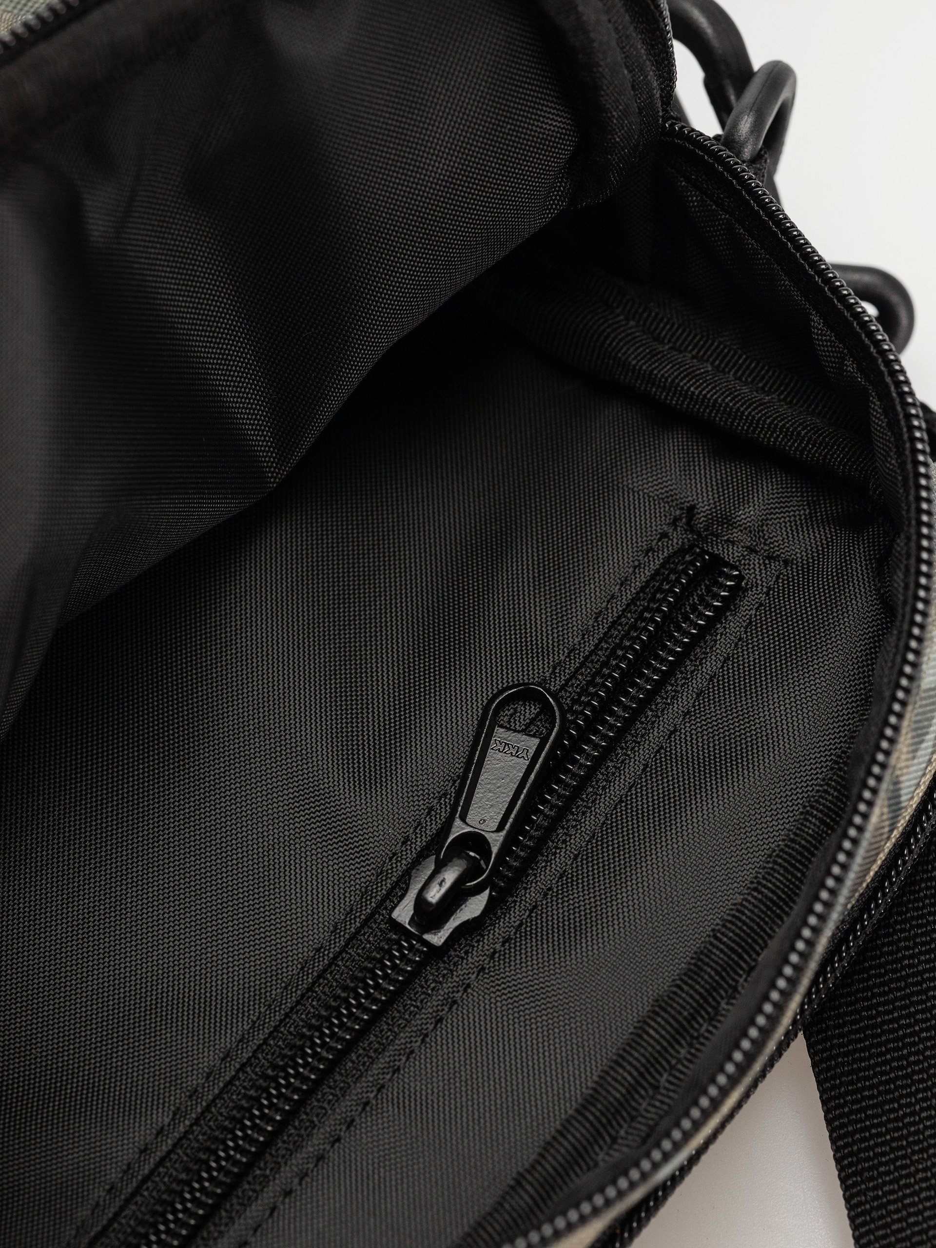 Torba Carhartt WIP Essentials (camo combi/green)