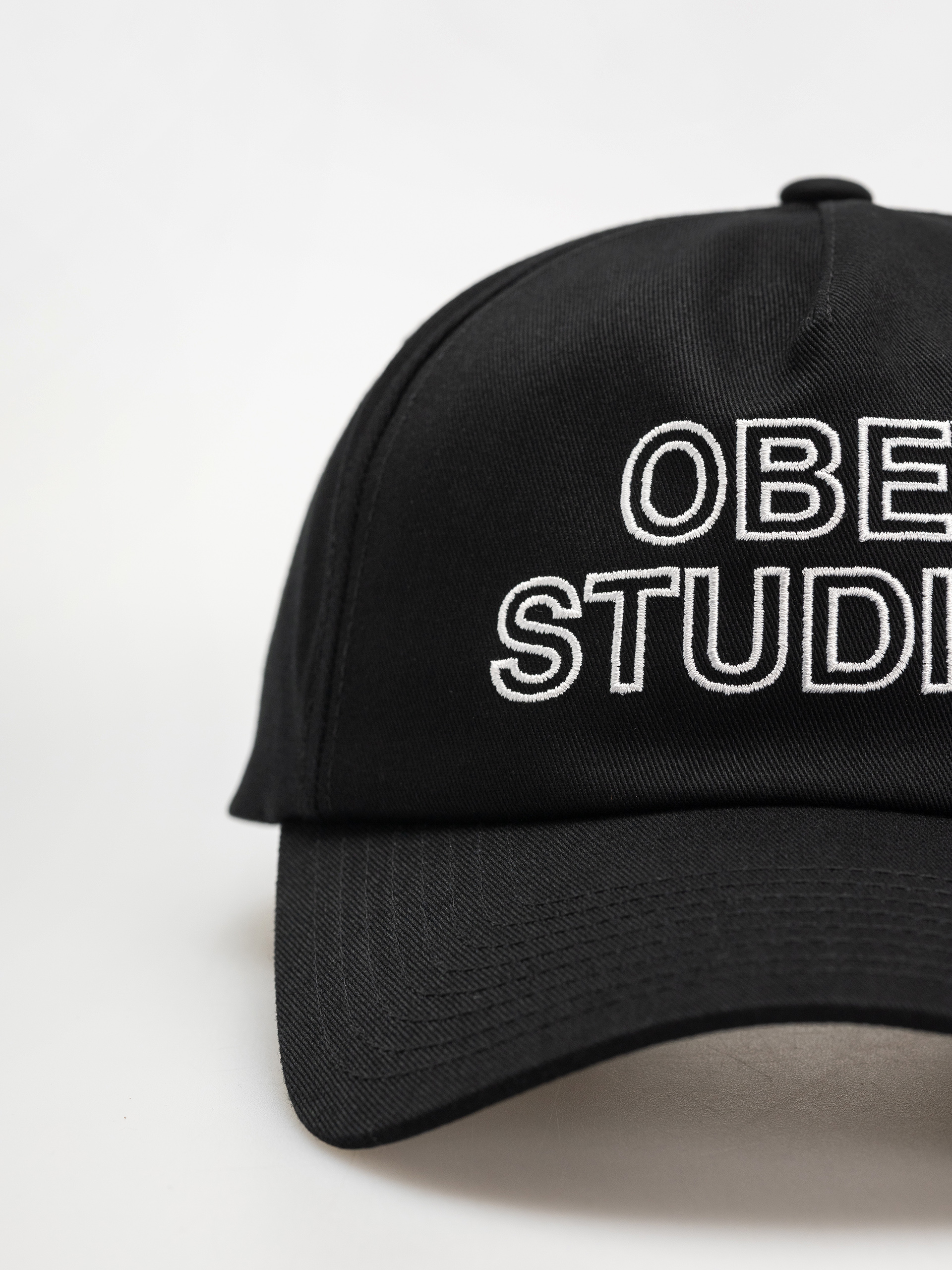 Czapka z daszkiem OBEY Obey Studios 5 Panel Strapback (black)