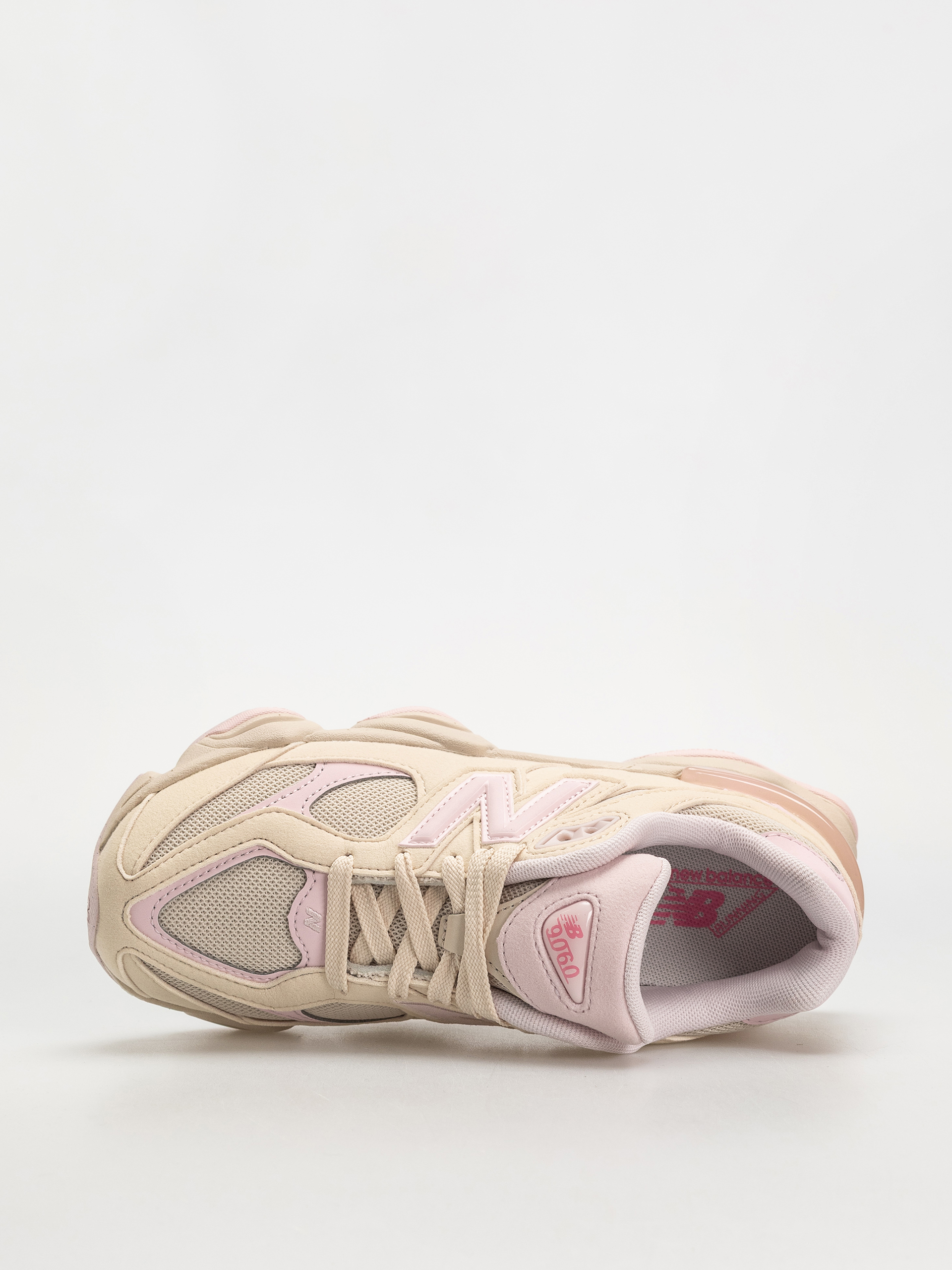 Buty New Balance 9060 JR (bisque)