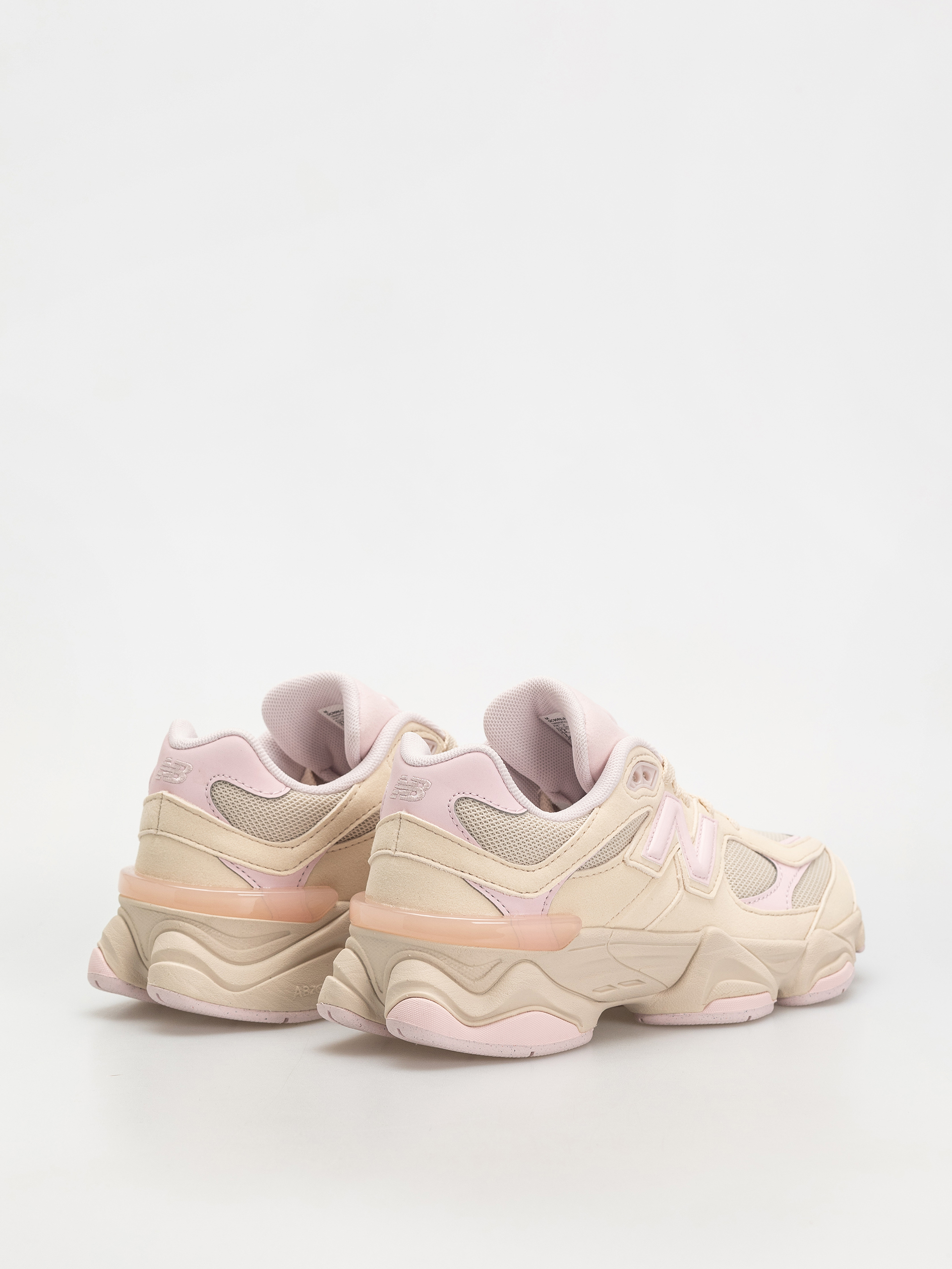 Buty New Balance 9060 JR (bisque)
