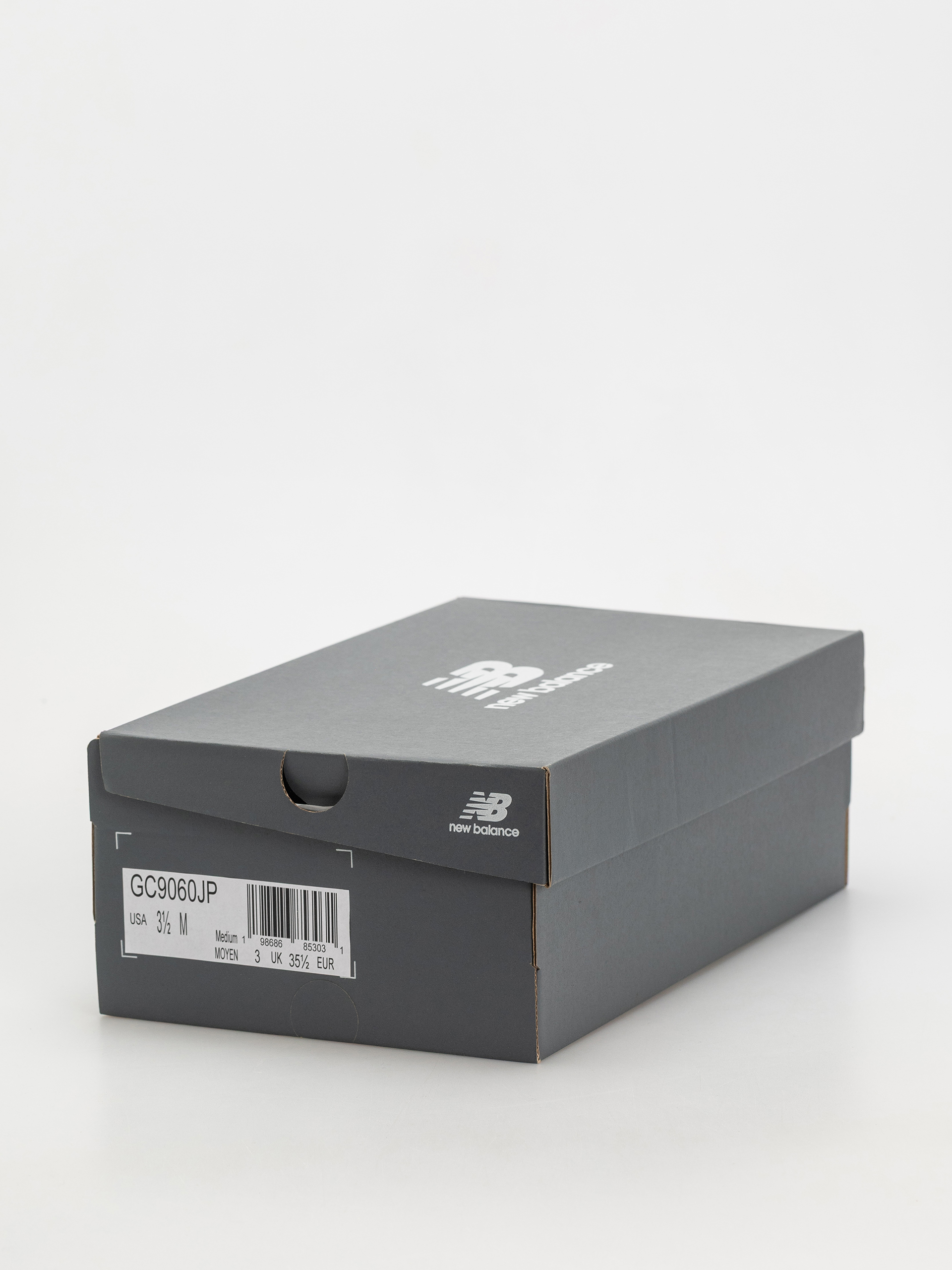 Buty New Balance 9060 JR (bisque)