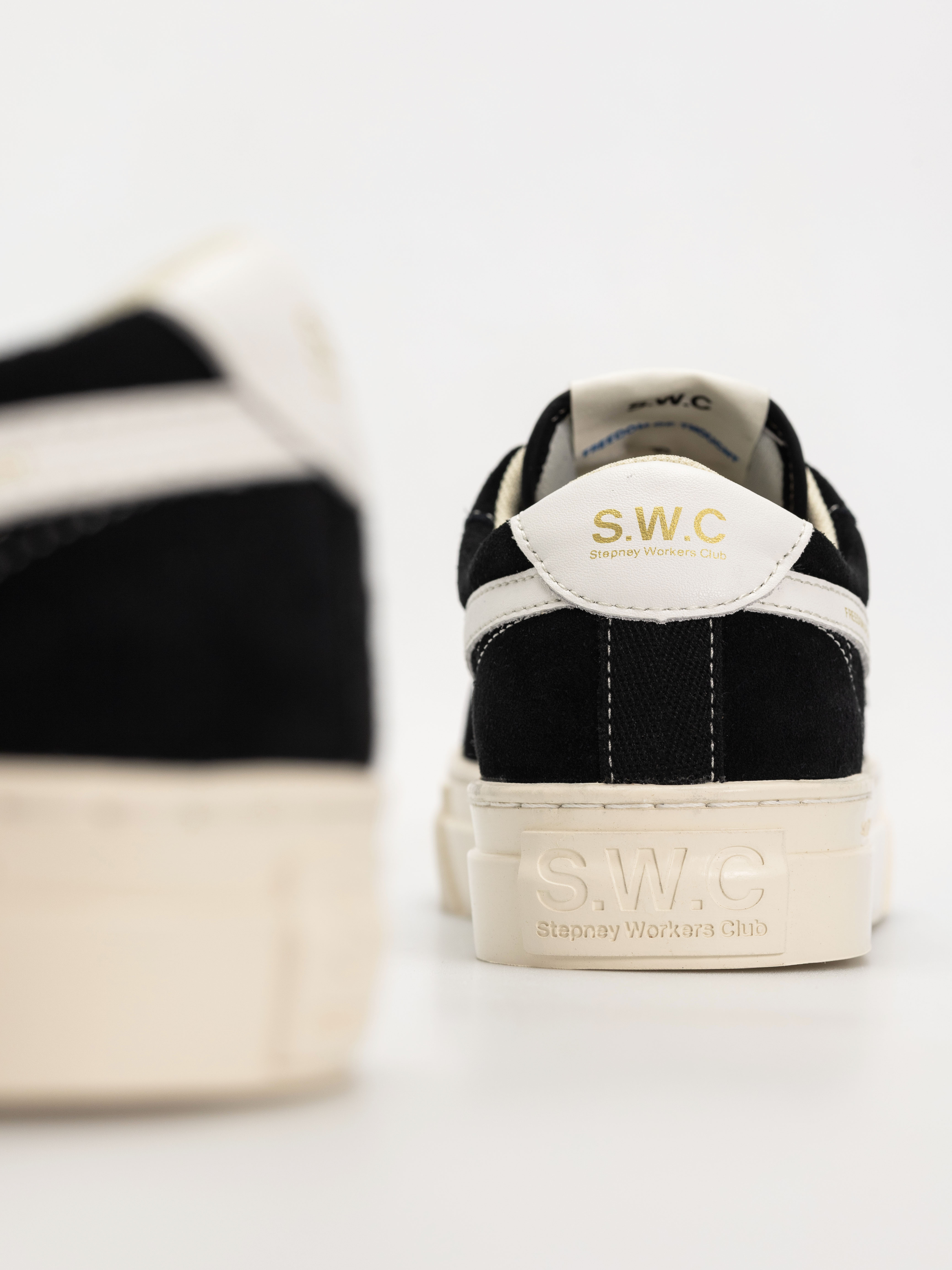 Buty Stepney Workers Club Dellow S-Strike (suede black/white)