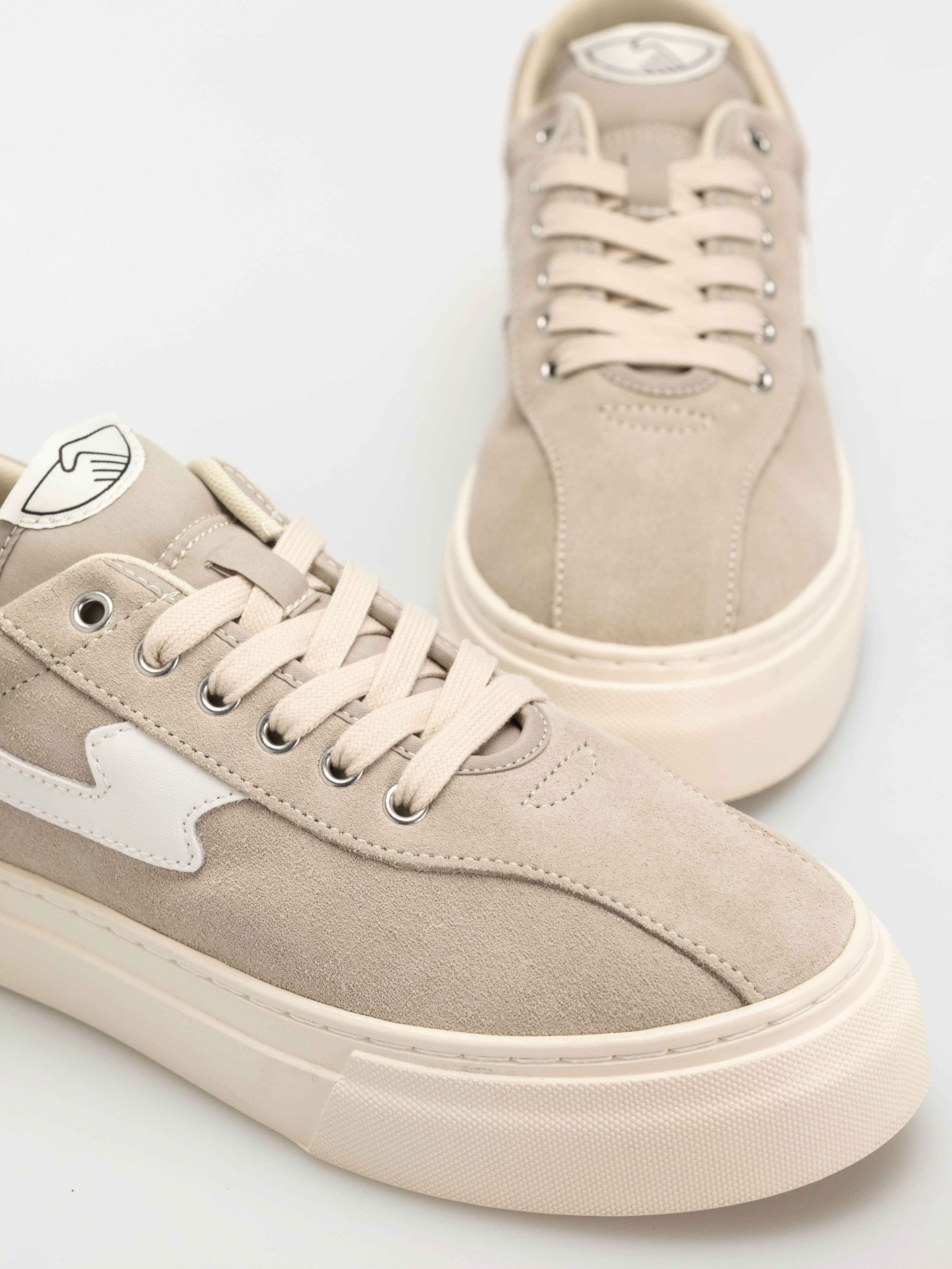 Buty Stepney Workers Club Dellow S-Strike (suede lt grey/white)