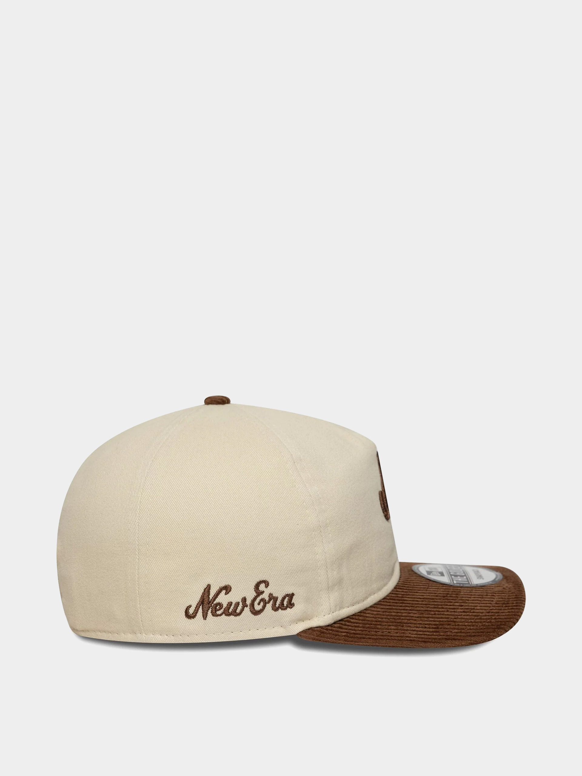 Czapka z daszkiem New Era Contrast Cord 19Twenty (stone/brown)