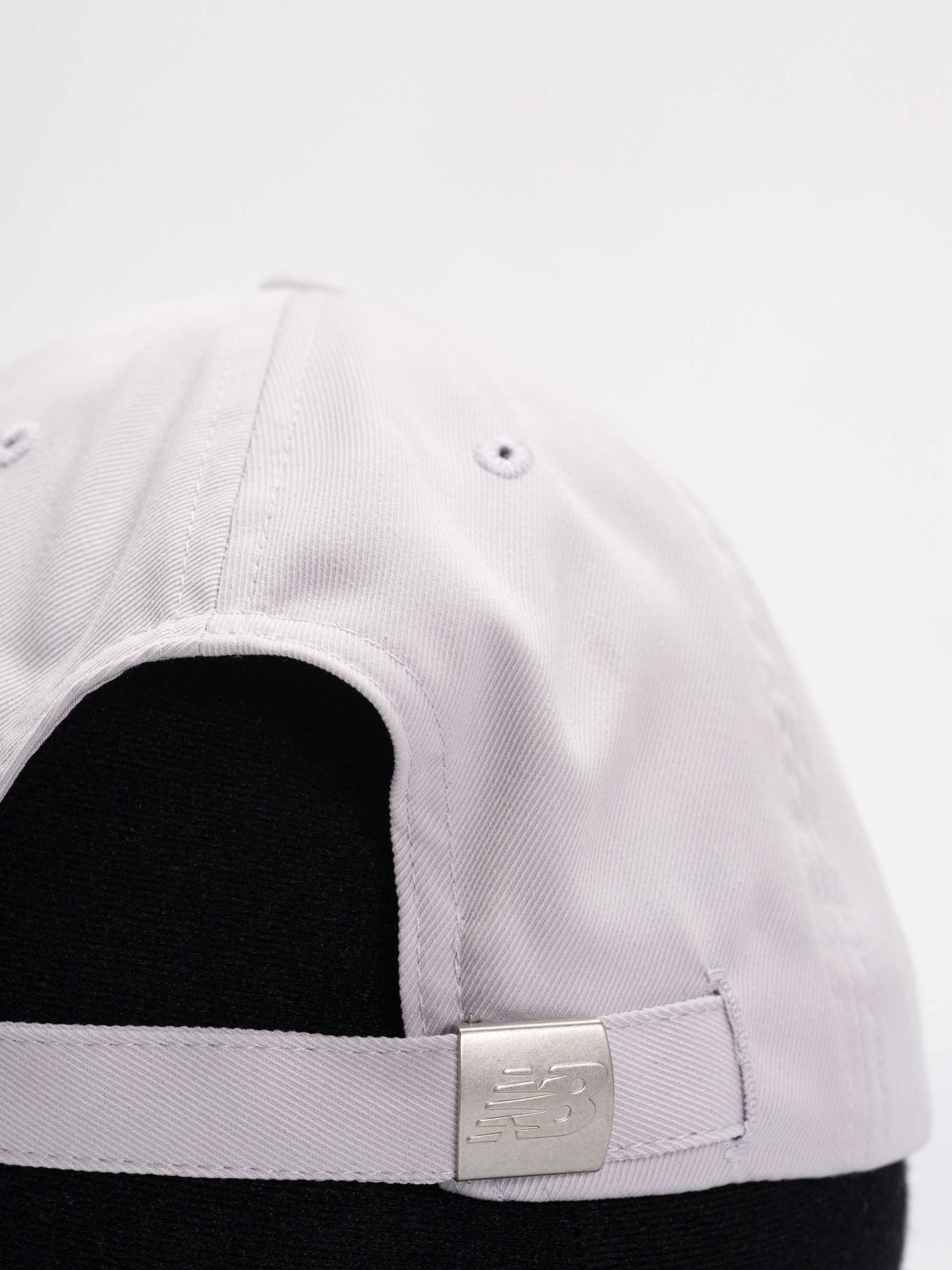 Czapka z daszkiem New Balance 6 Panel Linear Logo Wmn (grey)