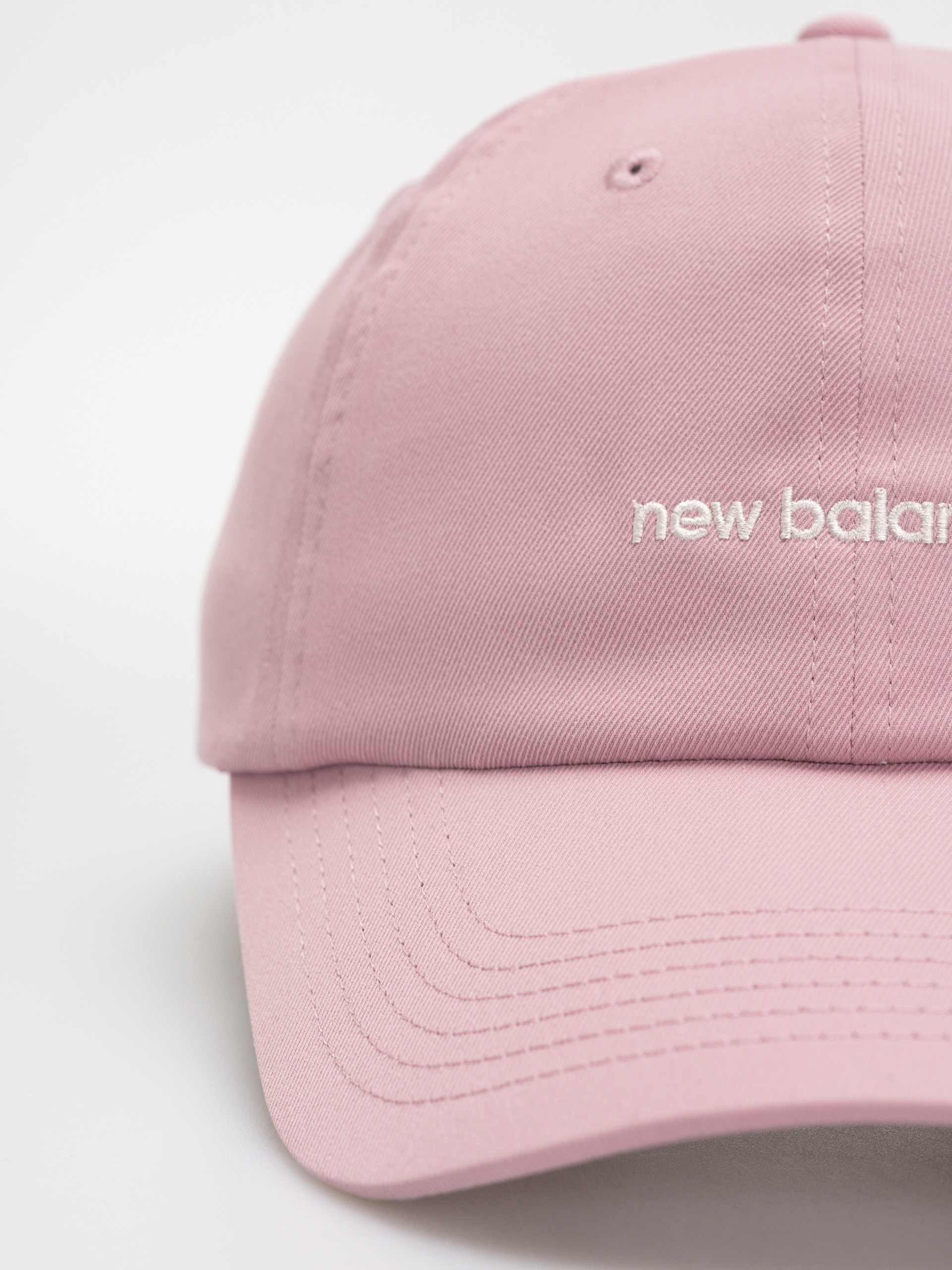 Czapka z daszkiem New Balance 6 Panel Linear Logo Wmn (pink)