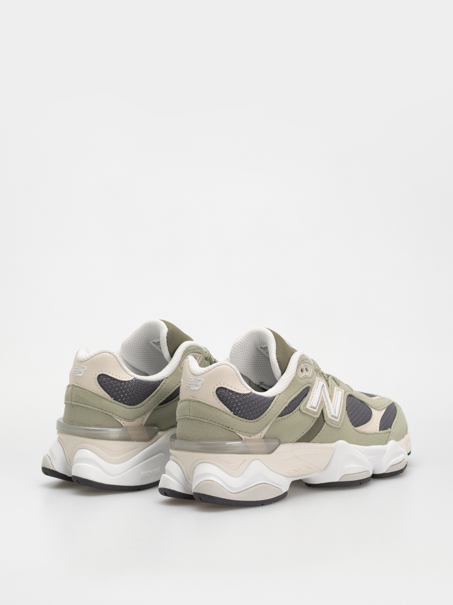 Buty New Balance 9060 JR (garter snake)