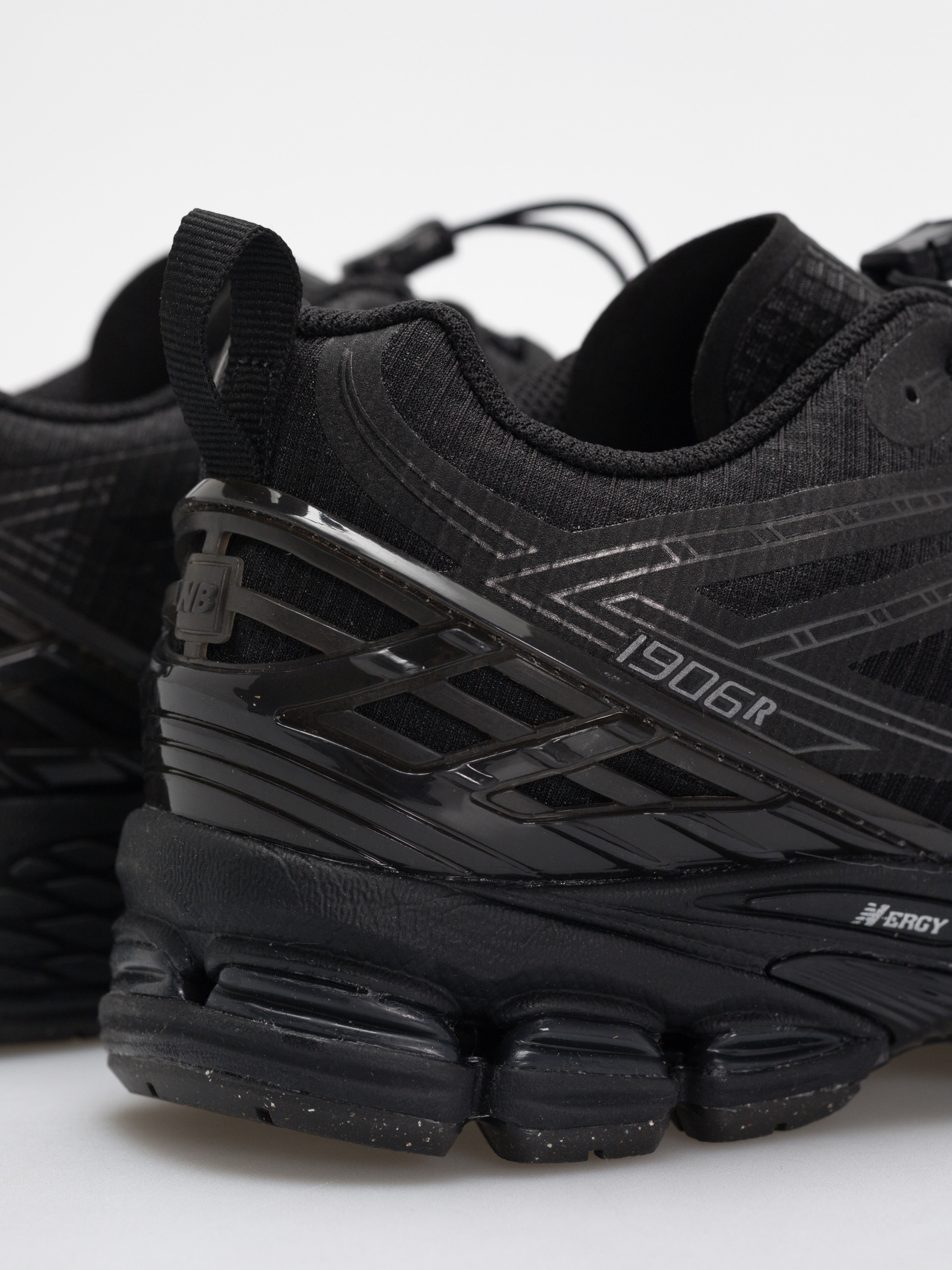 Buty New Balance 1906 (black)