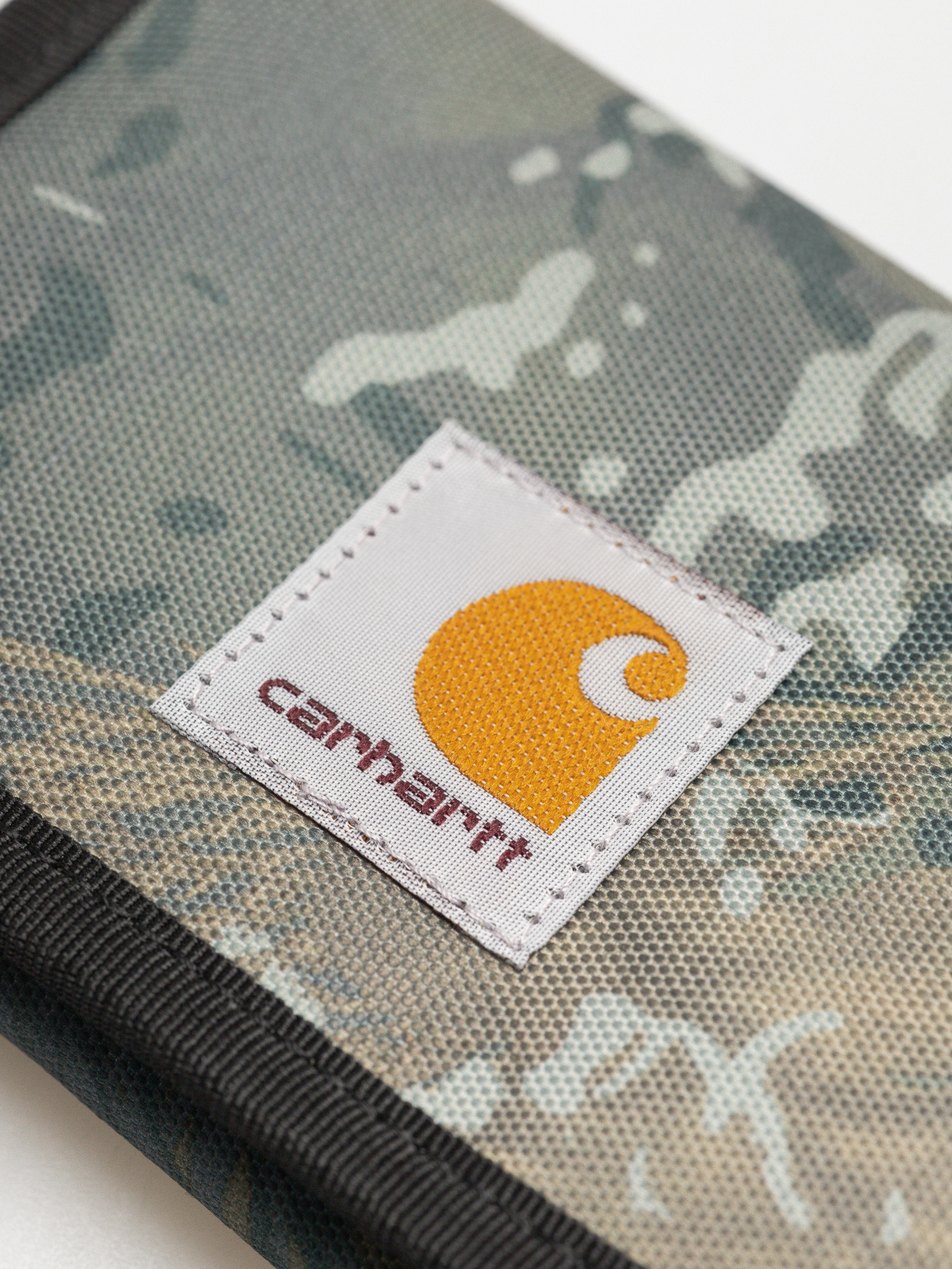 Portfel Carhartt WIP Alec (camo combi/green)