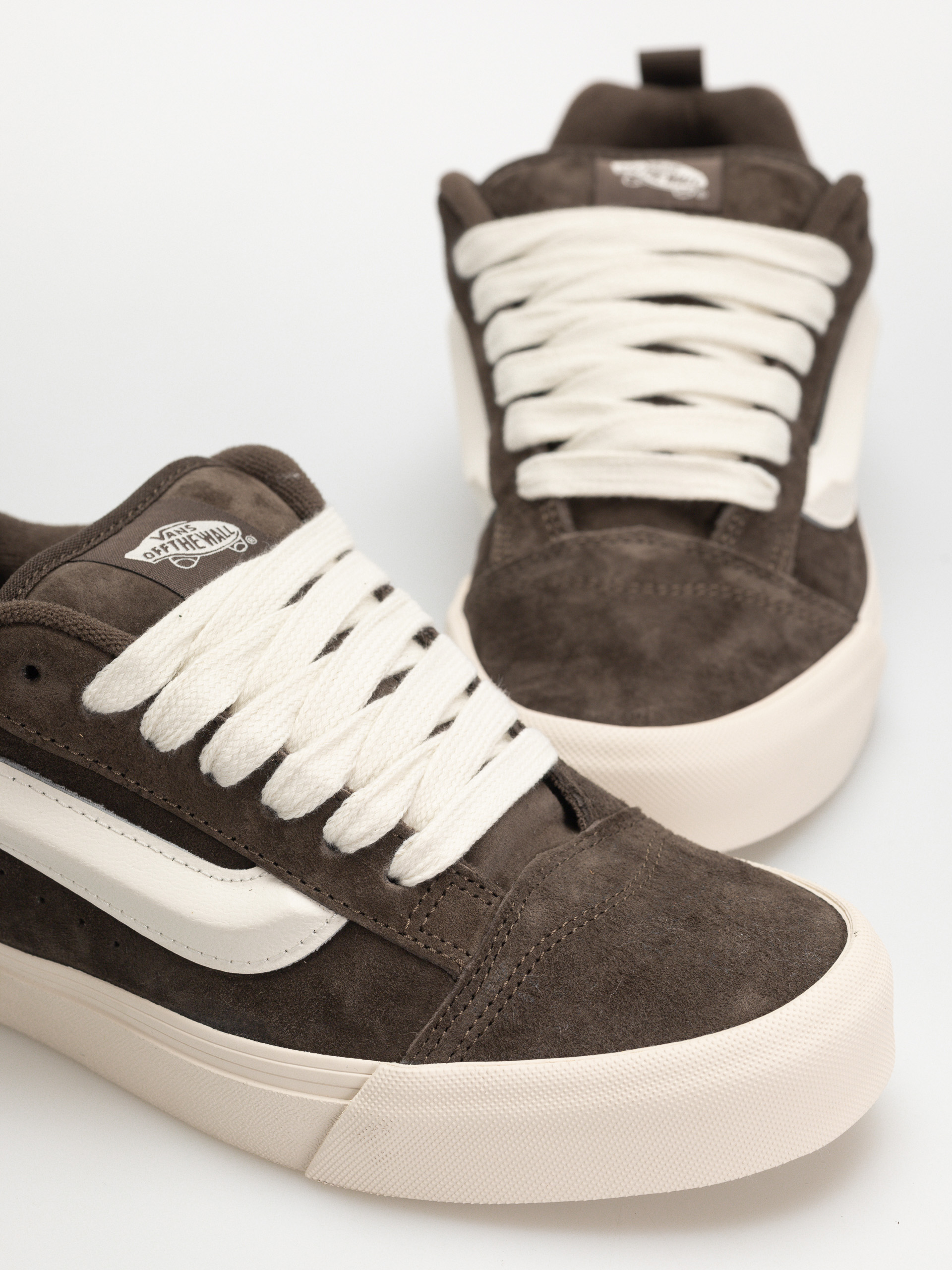 Buty Vans Knu Skool (pig suede coal brown)
